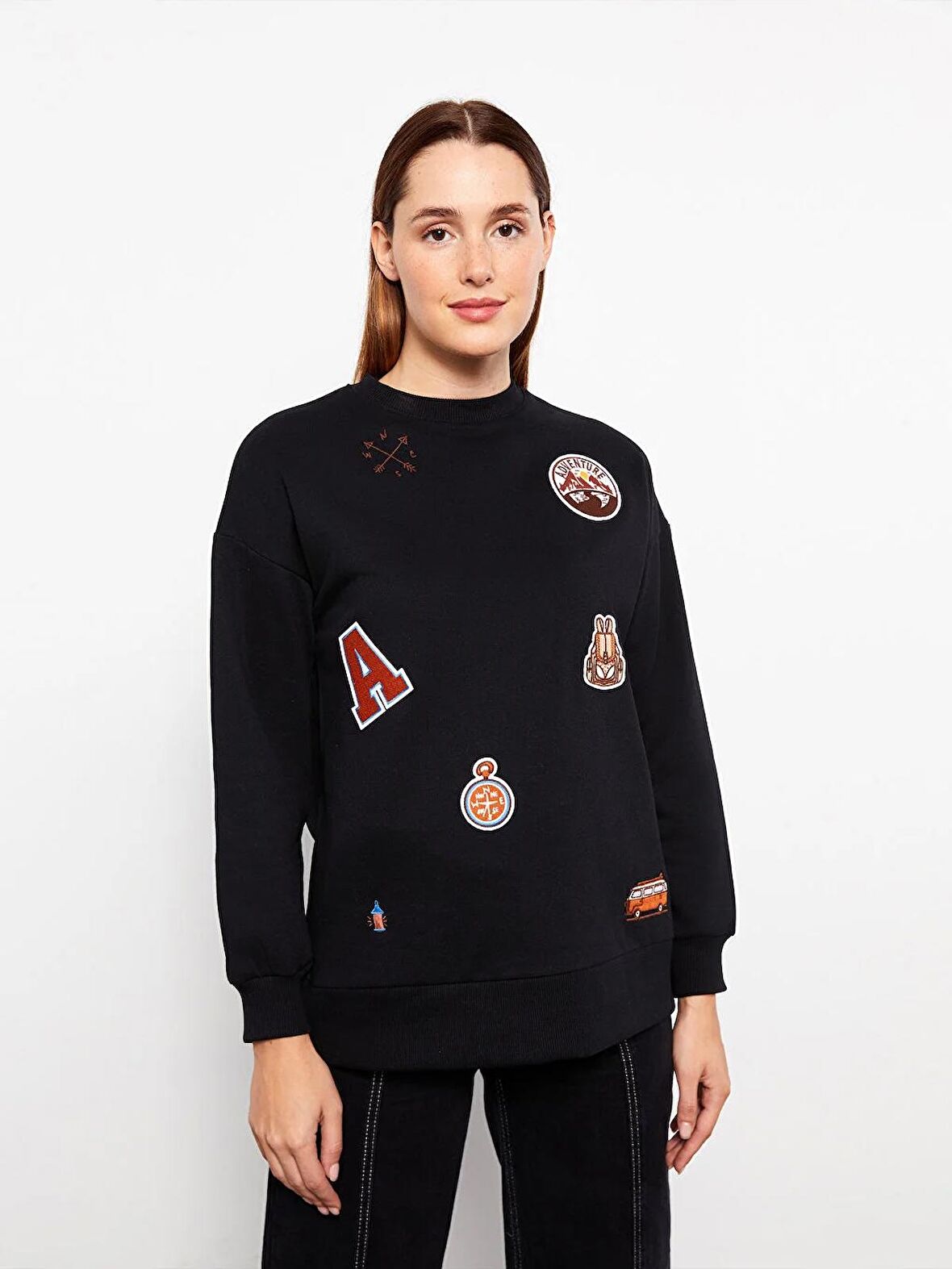 Bisiklet Yaka Nakışlı Uzun Kollu Kadın Sweatshirt Tunik