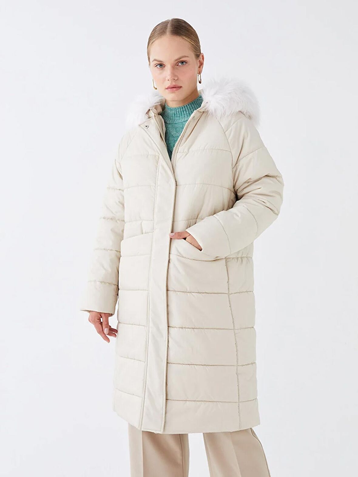 Kapüşonlu Düz Oversize Kadın Şişme Mont
