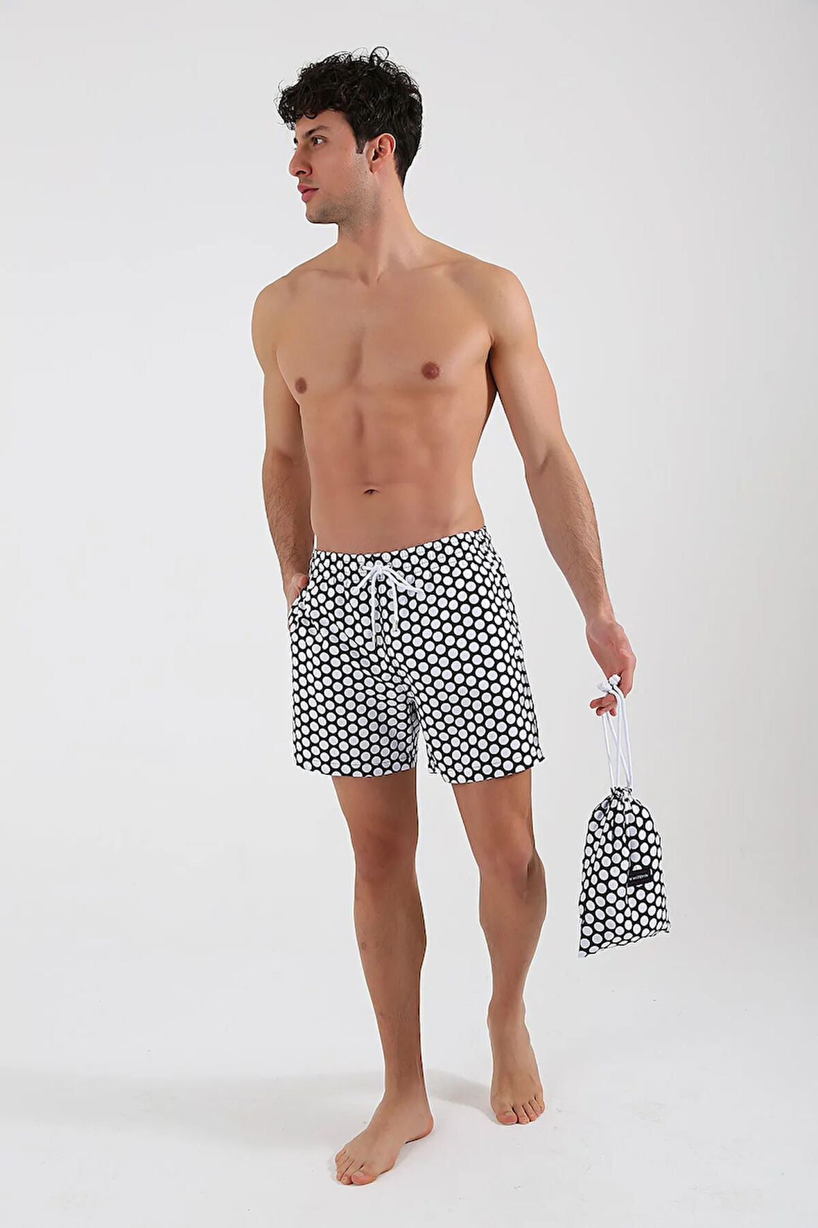 Black Round Deniz Şortu