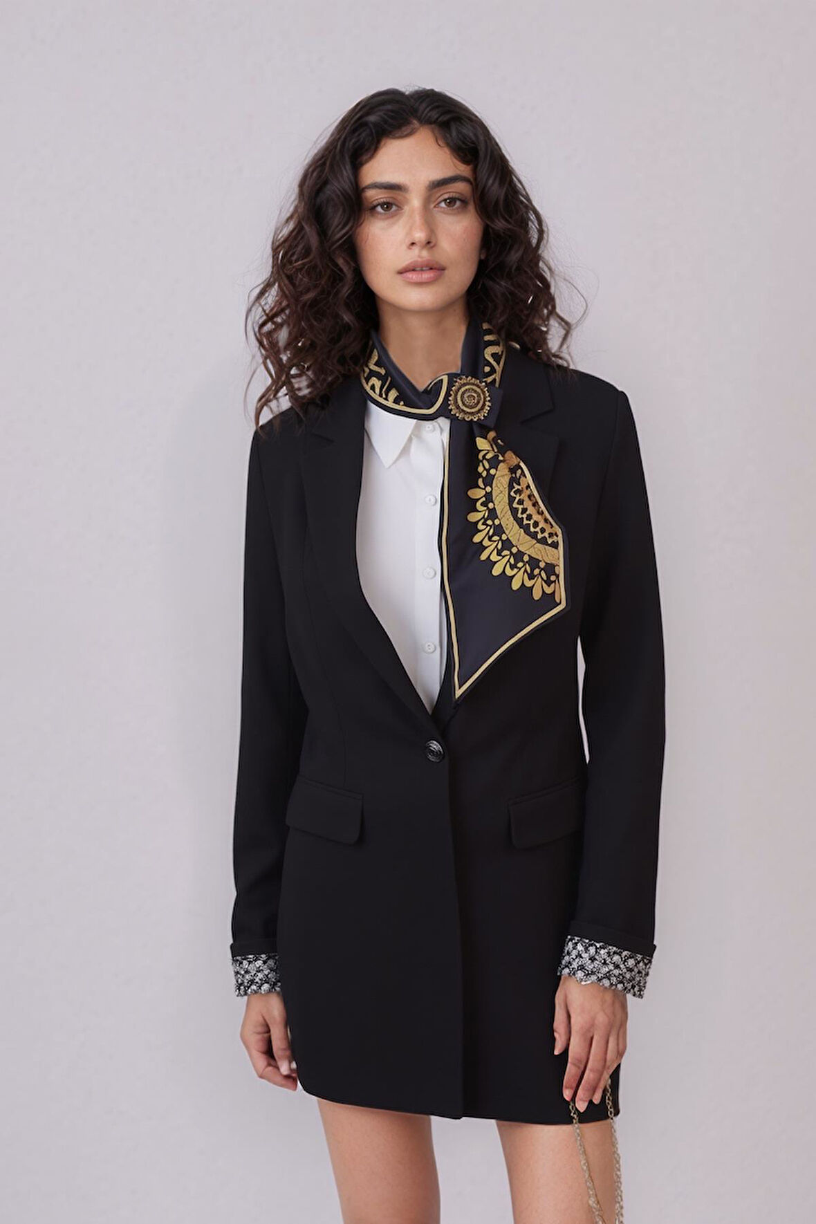 Walkenzo Etnik Altın Mandala Desenli Şık Özel Tasarım Kadın Kravat Fular