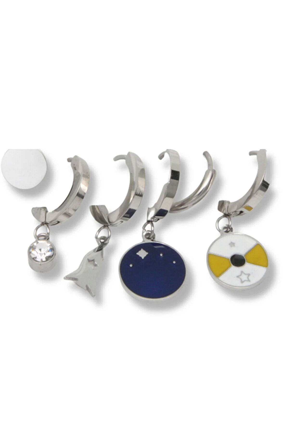 Altılı Uzay Küpeler