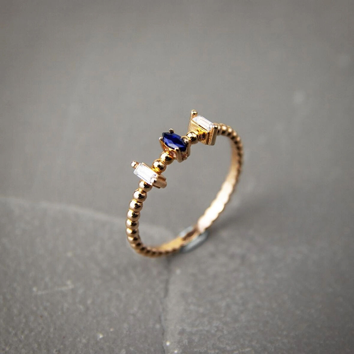 Mavi Ve Beyaz Taşlı 925 Ayar Minimal Rose Gümüş Yüzük