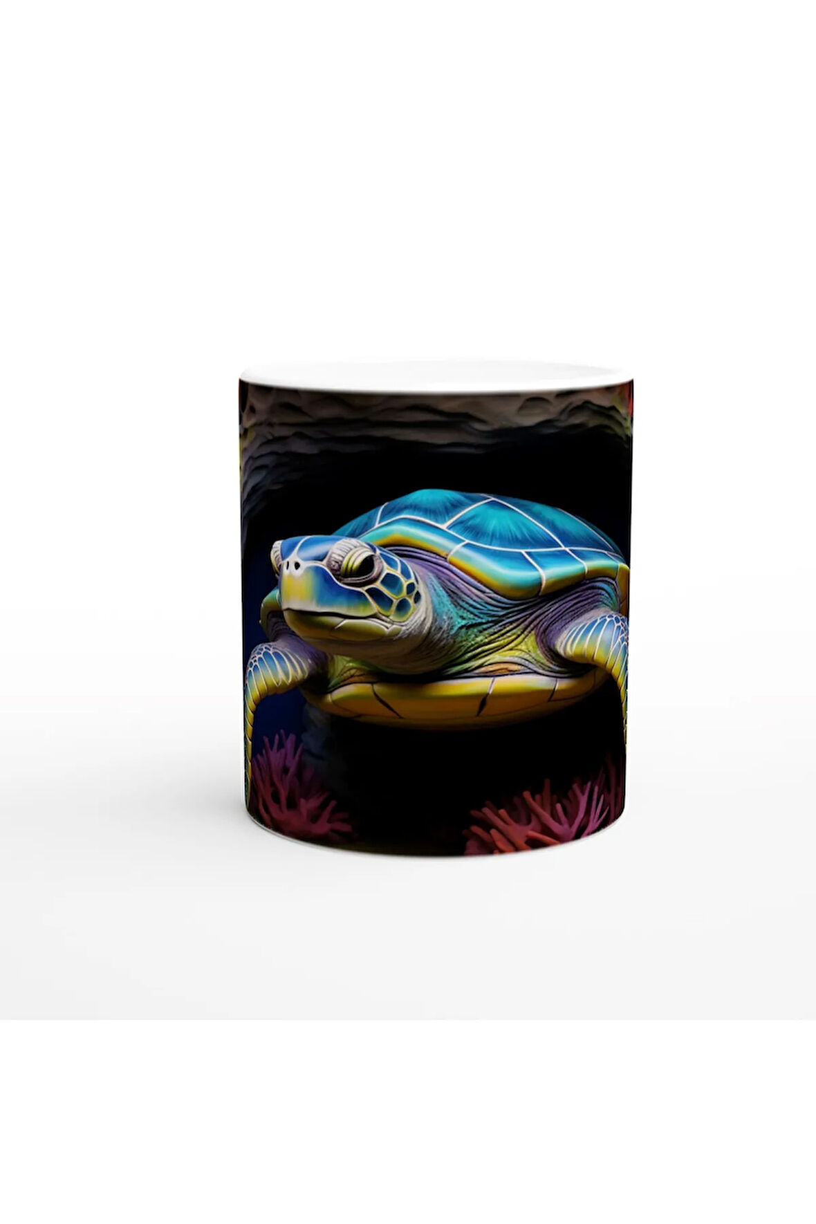 Renkli Kayalıklar Arasında Yüzen Deniz Kaplumbağası Kupa Bardak