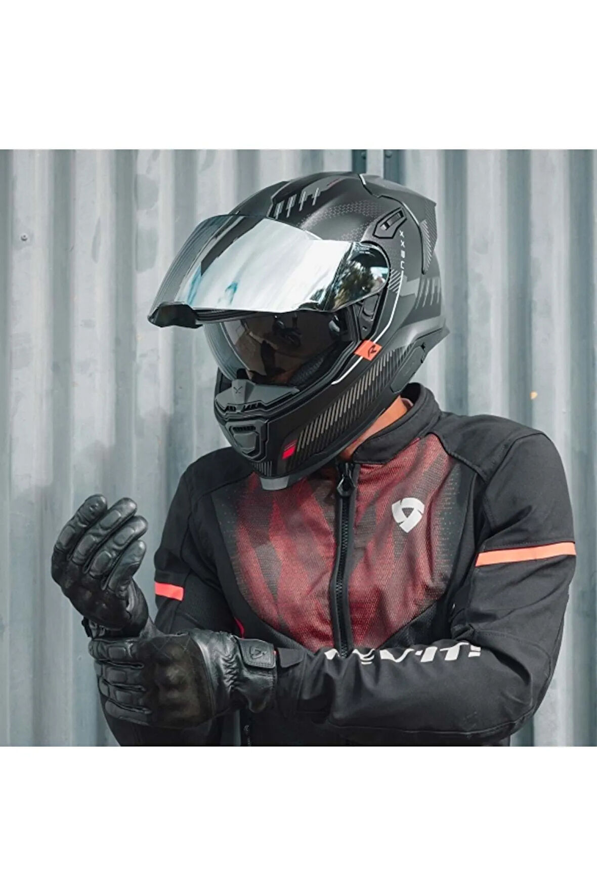Y.100r Baron Mat Siyah Kask