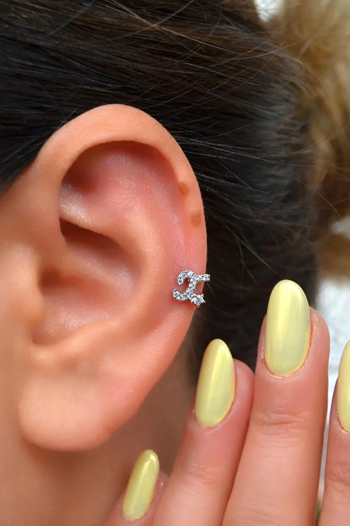 X Harfi Piercing Gümüş Renkli Harf Piercing X