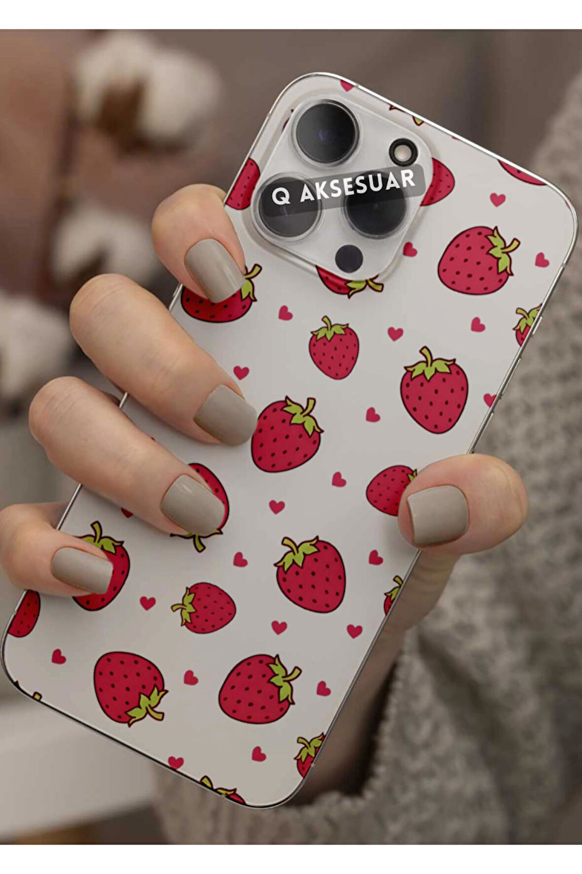 Xiaomi 13 Uyumlu Çilekler Tasarımlı Şeffaf Telefon Kılıfı Kapak Case