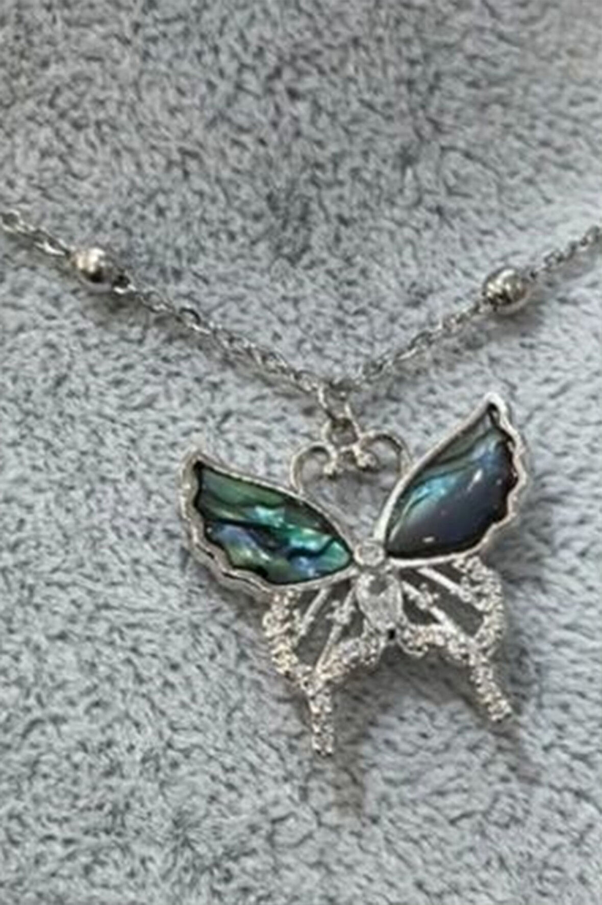 Gümüş Renk Top Zincir Kelebek Gezegen Zirkon Taşlı Model Kadın Vip Solmaz Kararmaz Çelik Kolye- 3050