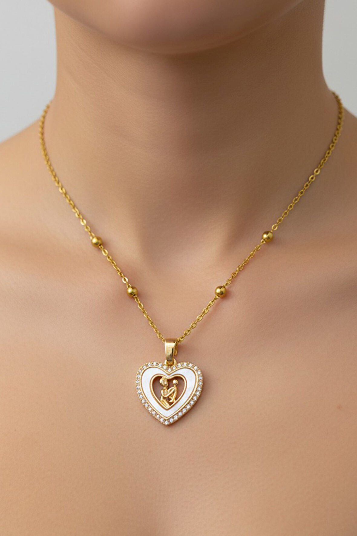 Altın Renk Beyaz Mineli Anne Kız Kalp Model Top Zincir Çelik Kolye- 3707