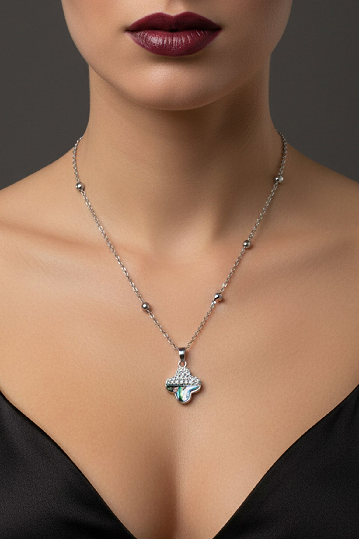 Gümüş Renk Van Cleef Yonca Taşlı Altı Sedef Model Top Zincir Çelik Kolye-  3776