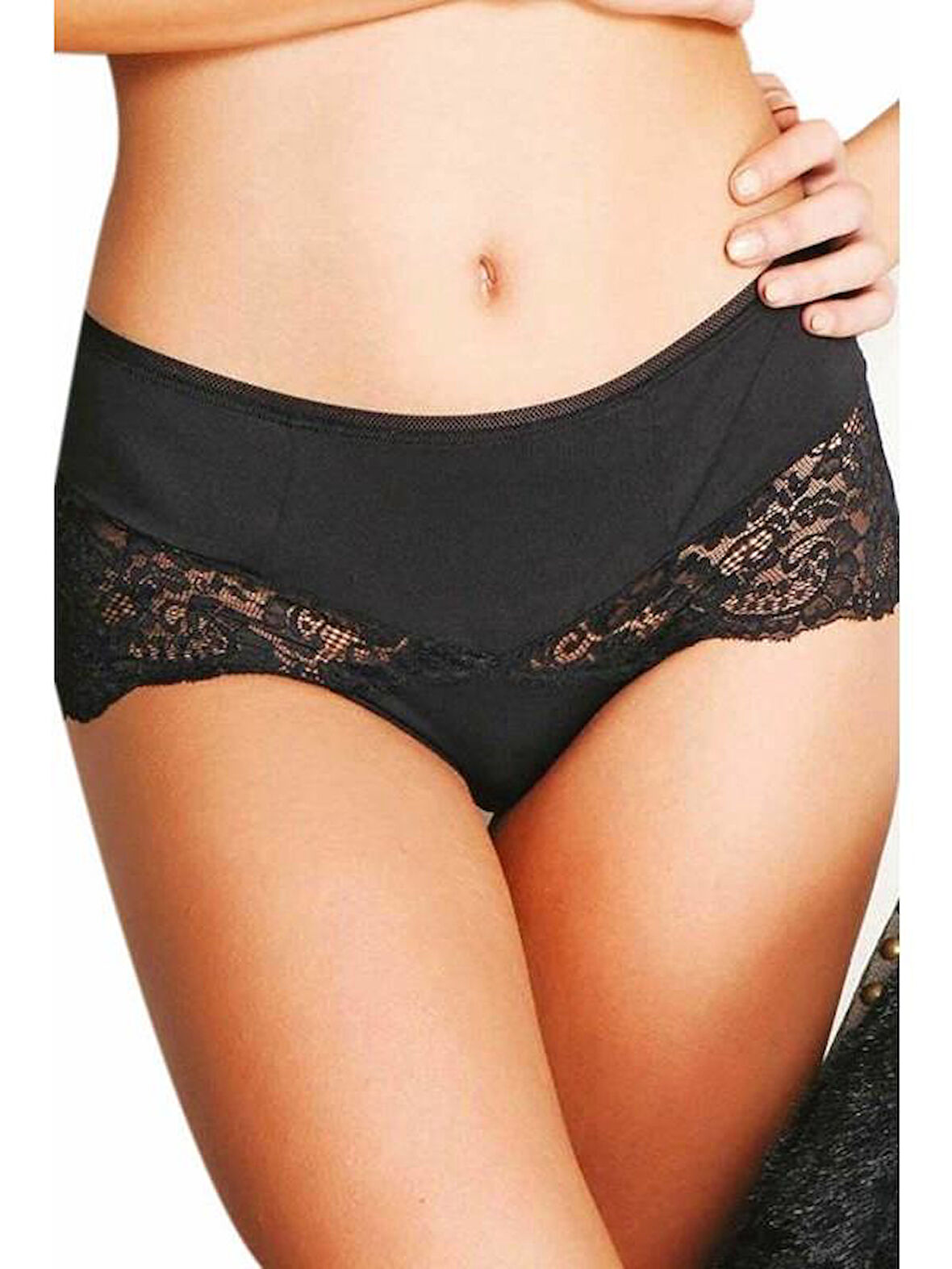 X LADY 934 DANTELLİ ŞORT KÜLOT