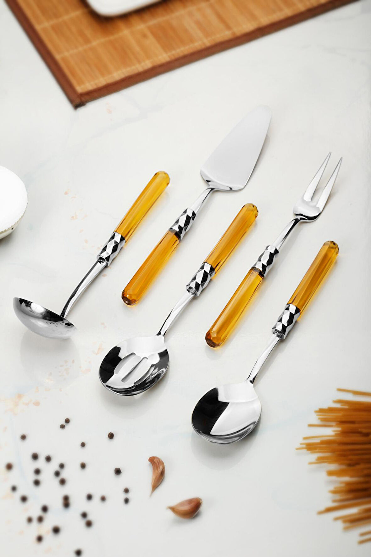 5 Parça Platin Servis Seti & Servis Sunum Seti Amber ( Kepçe / Kevgir / Sıpatula / Çatal / Kaşık )