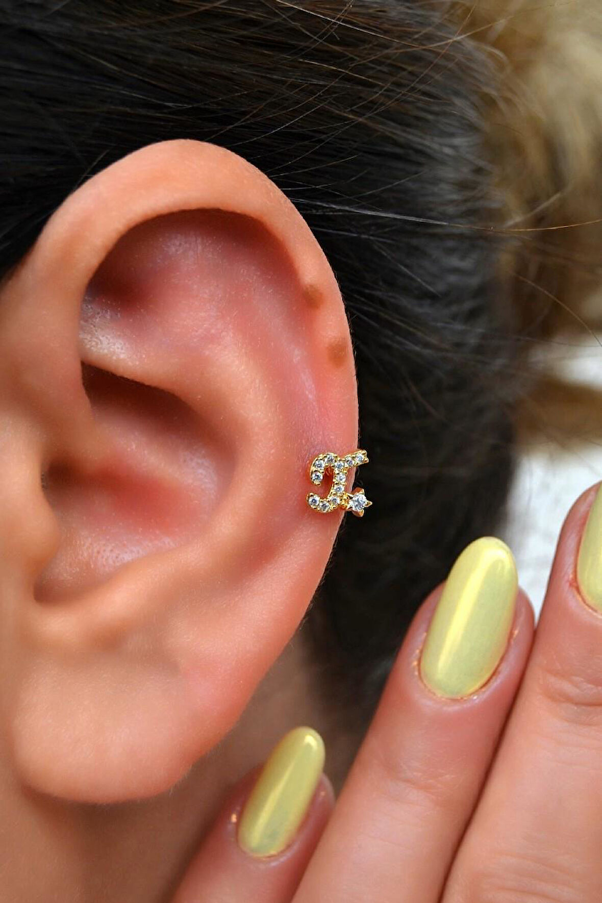 X Harfi Piercing Helix Kıkırdak Lob Tragus