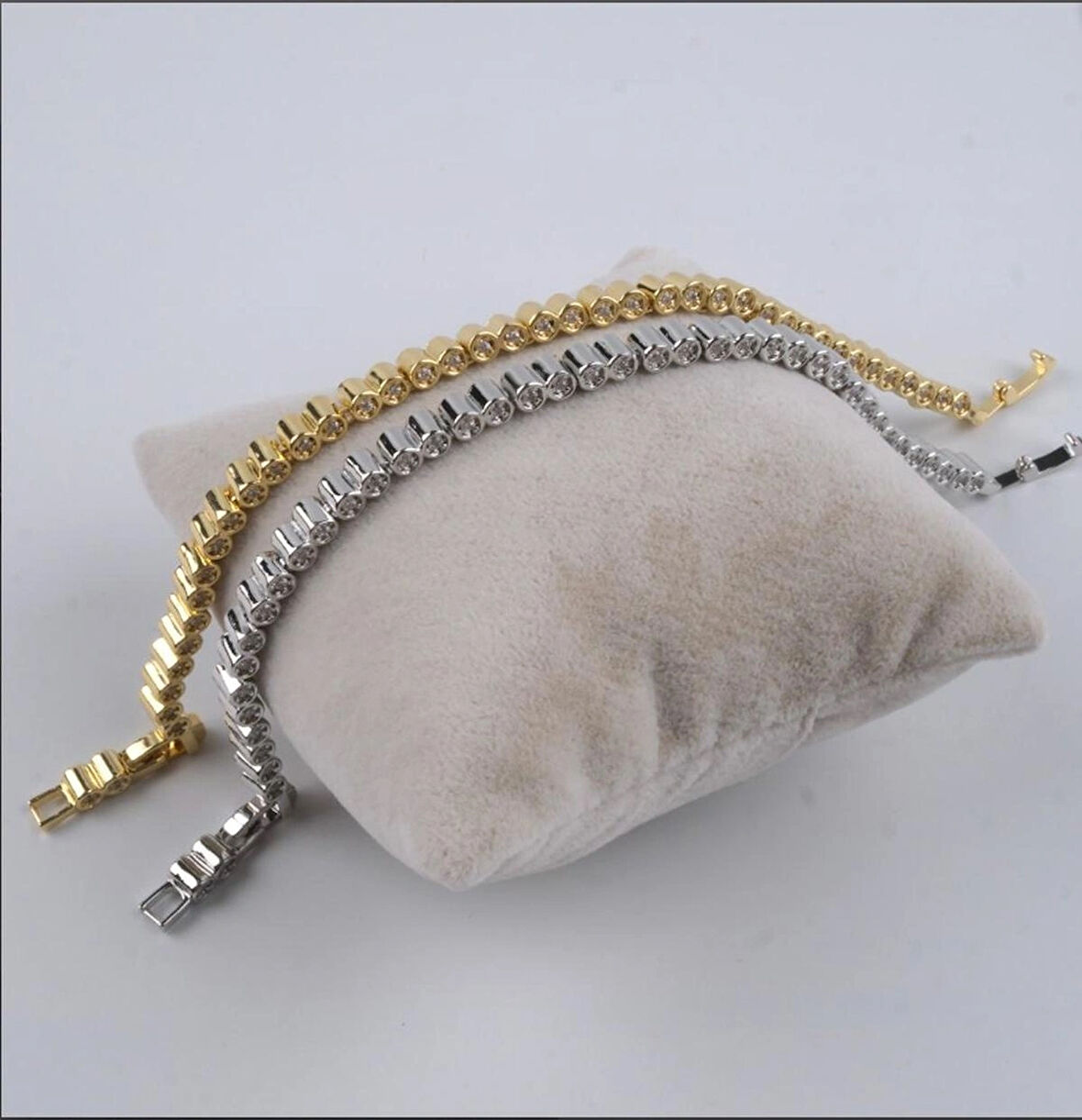 VividCharm Özel Seri Bileklik