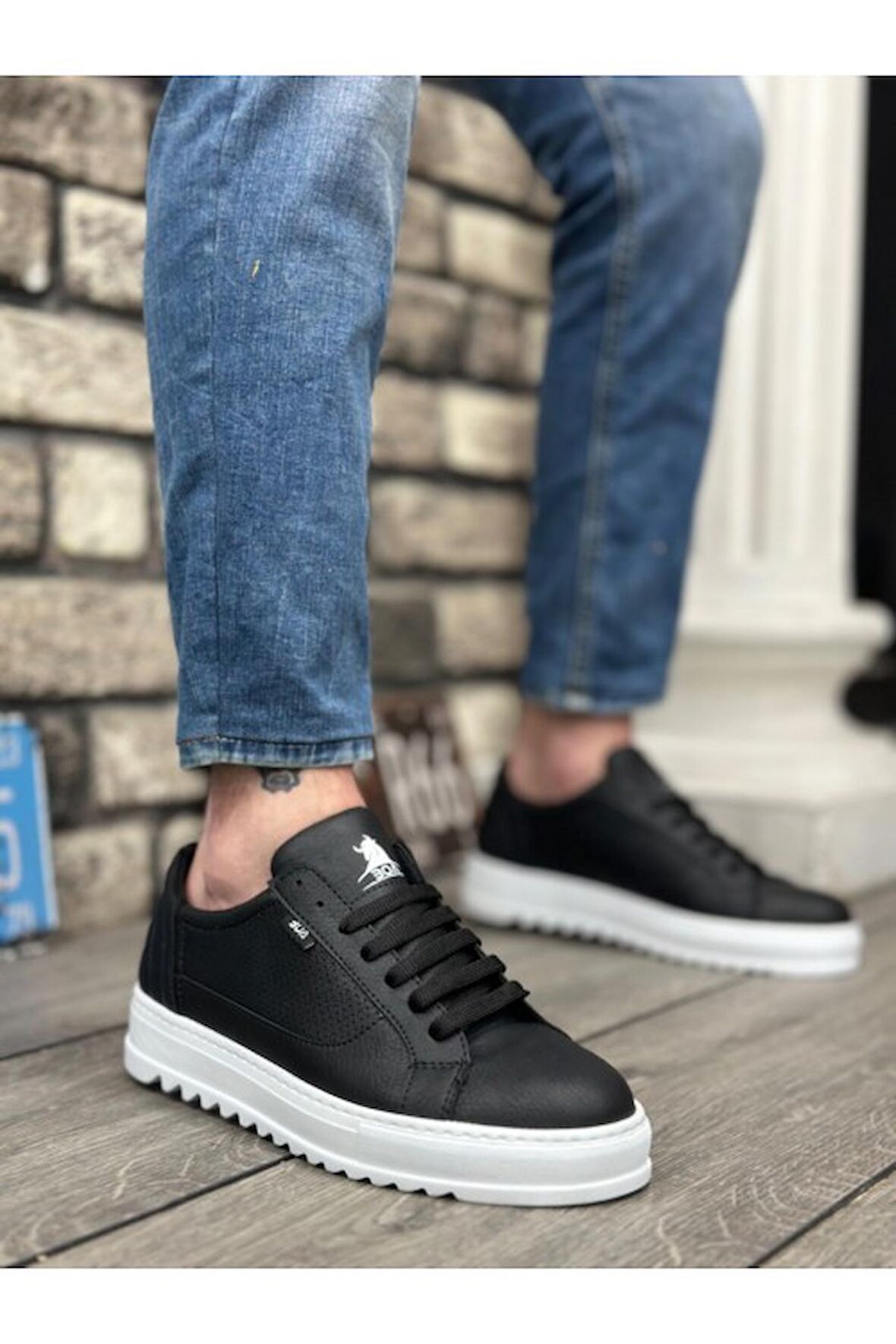 Xramburada Kalın Tırtık Yüksek Taban Siyah Bağcıklı Spor Erkek Ayakkabı