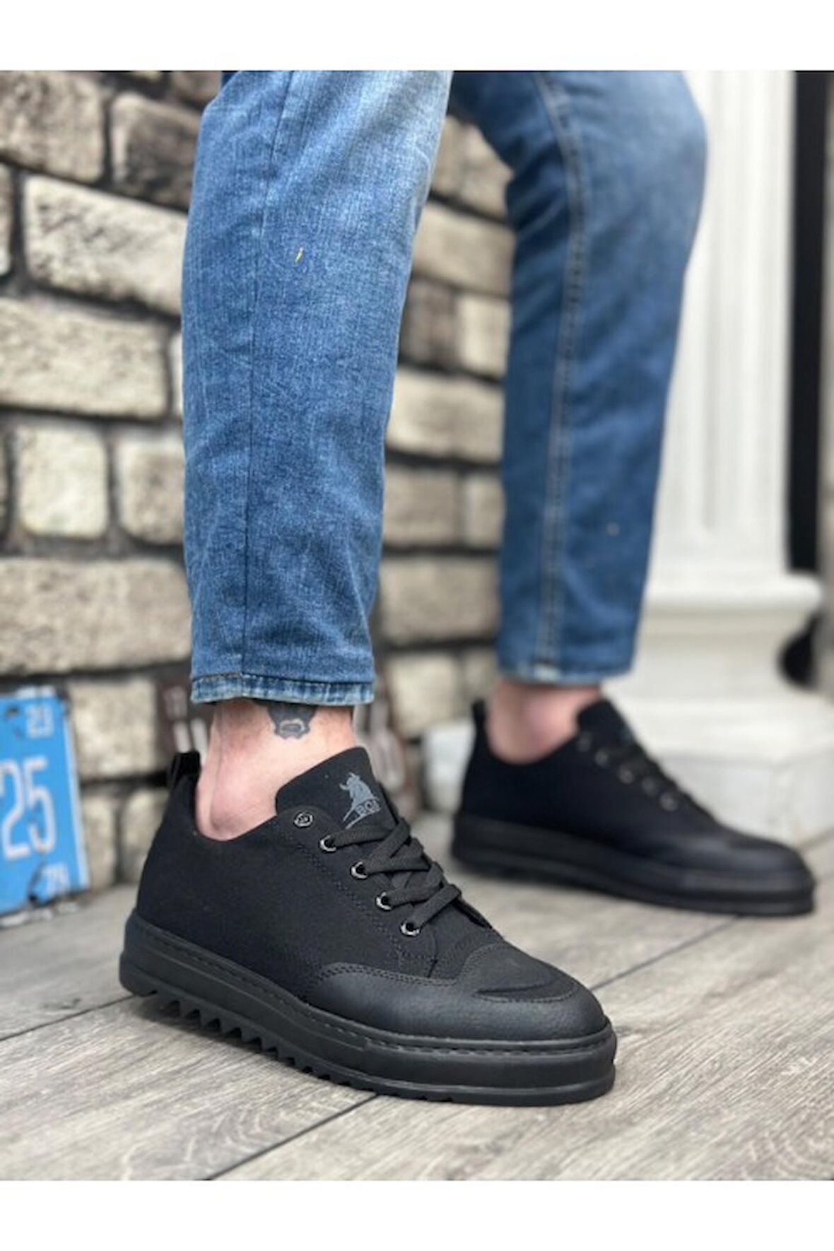 Xramburada  Kalın Yüksek Taban Smile Desenli Siyah Spor Erkek Ayakkabı