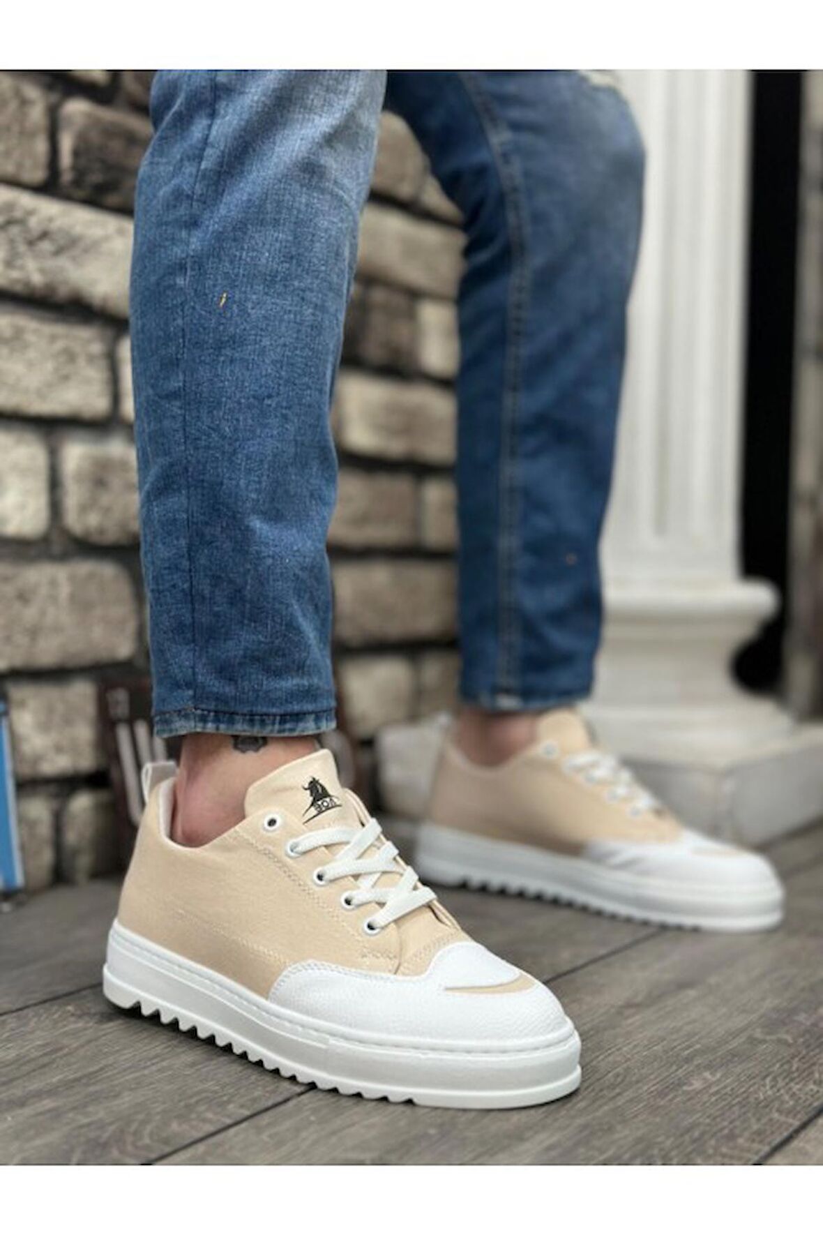 Xramburada Kalın Yüksek Taban Smile Desenli Krem Spor Erkek Ayakkabı