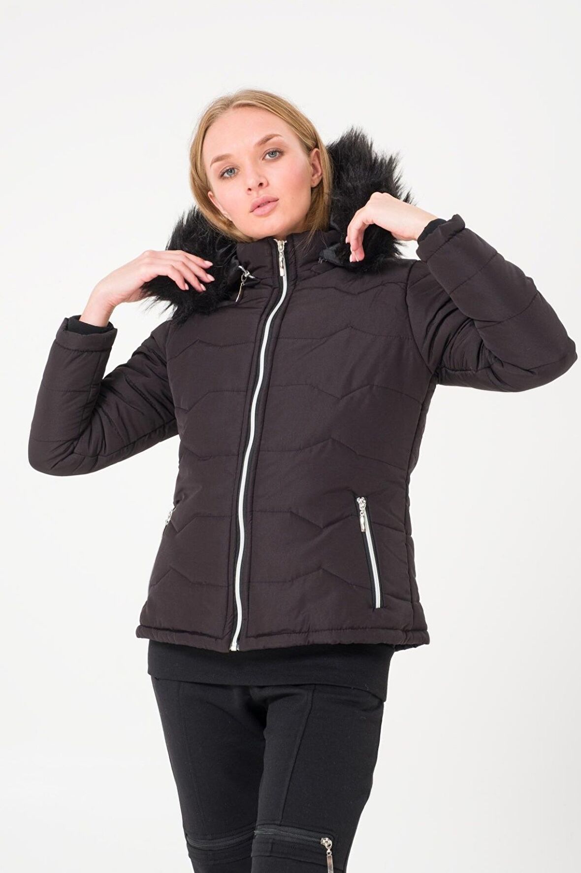 Barbora Günlük Kürklü Şişme Kadın Mont 807se