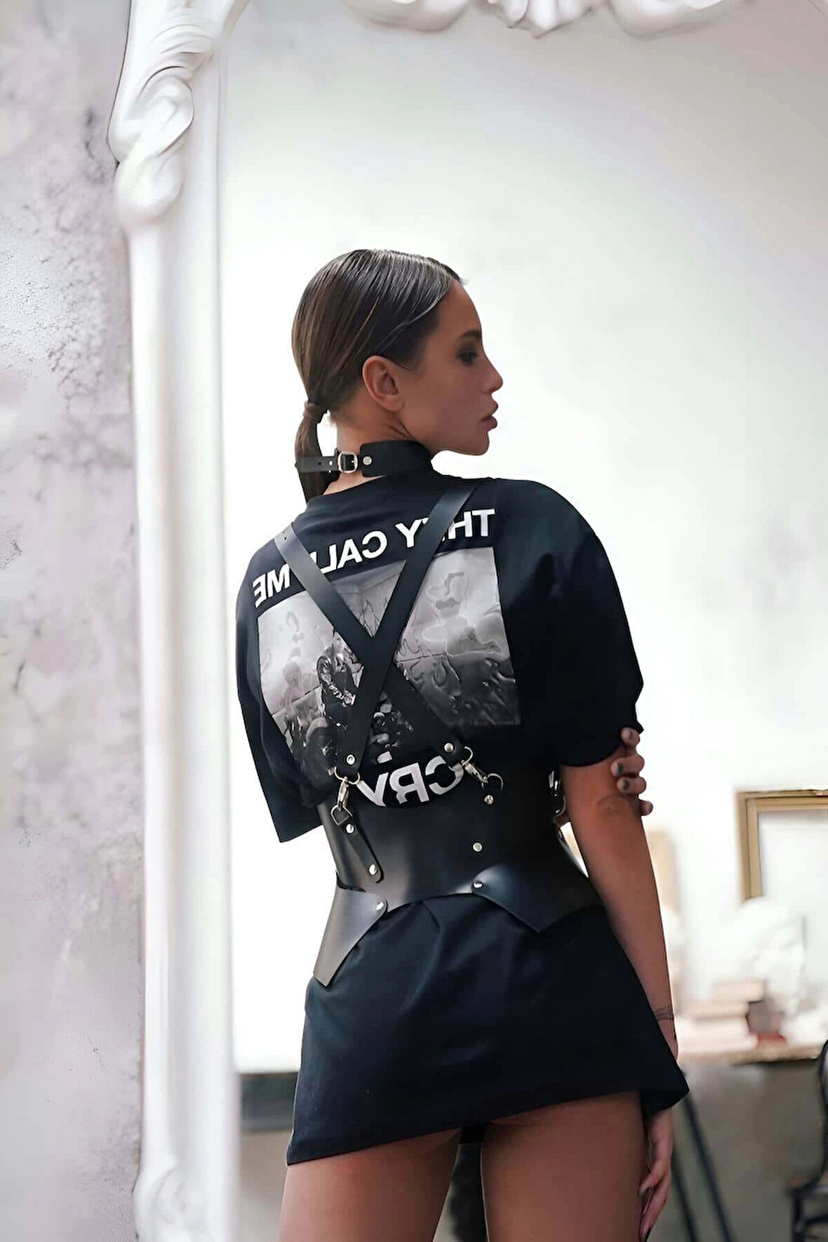 Elbise ve TShirt Üzeri Deri Şık Kemer ve Choker Takım