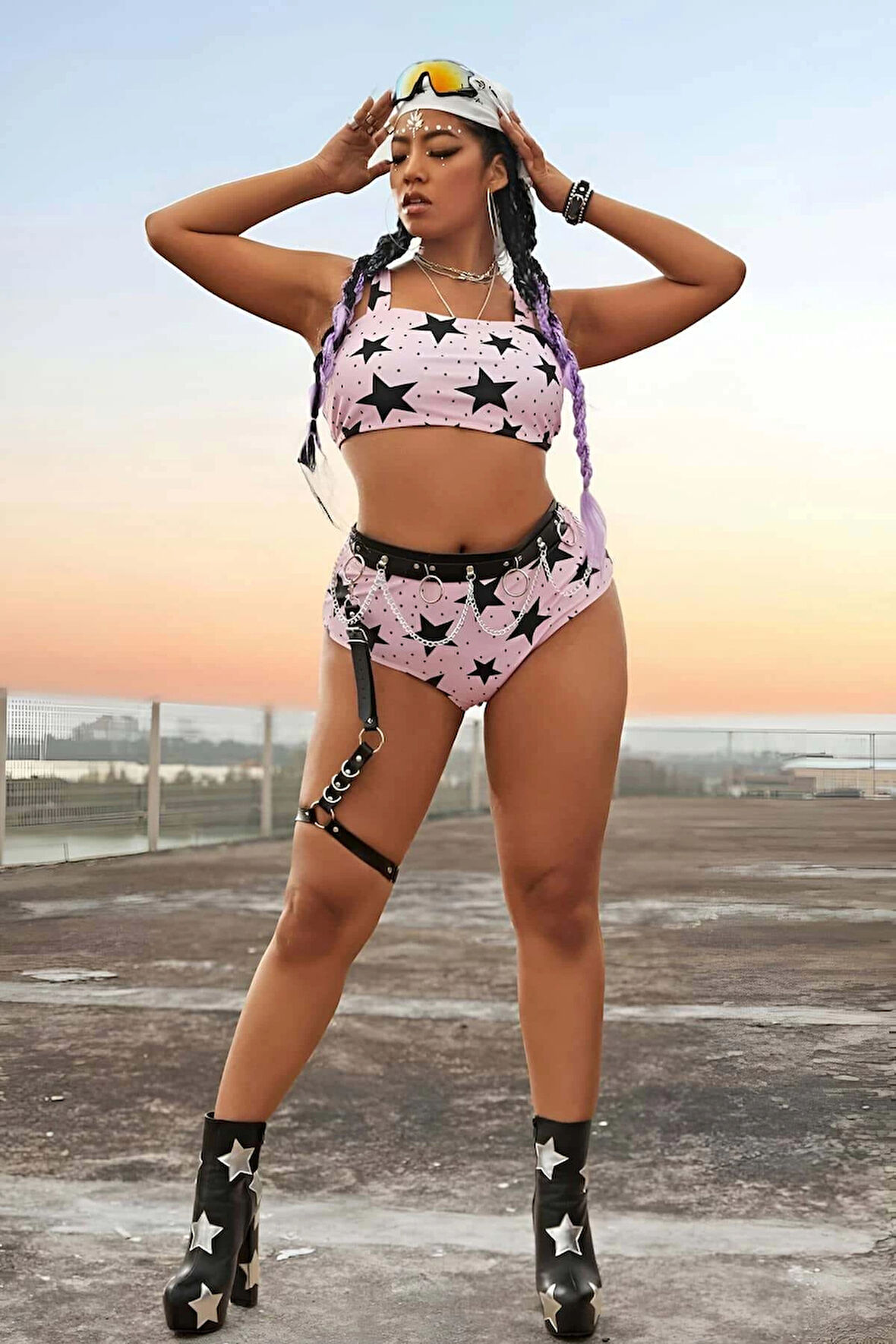 Bel ve Bacak Bağlantılı Zincir Detaylı Şık Bacak Harness