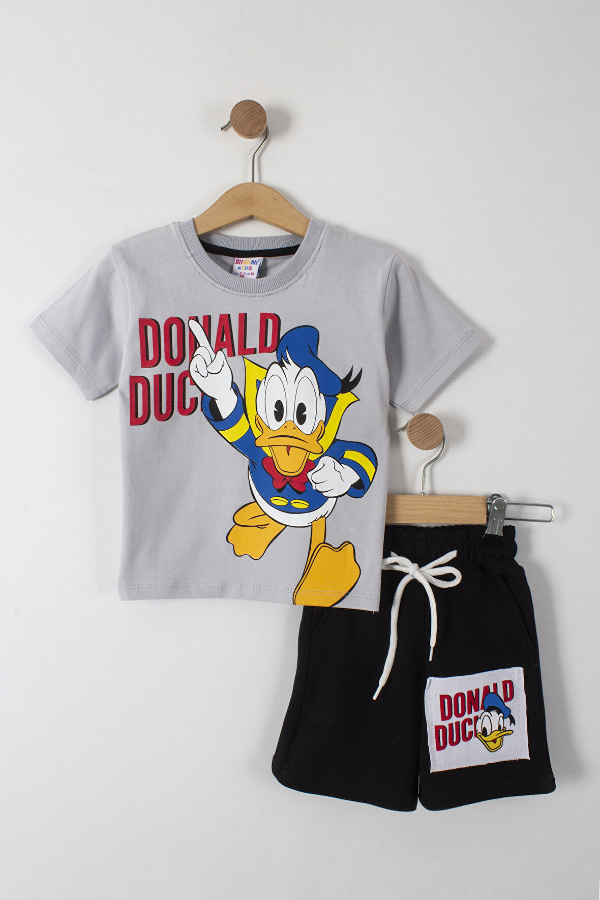 Donald Duck Baskılı Erkek Çocuk Şortlu Alt Üst Takım