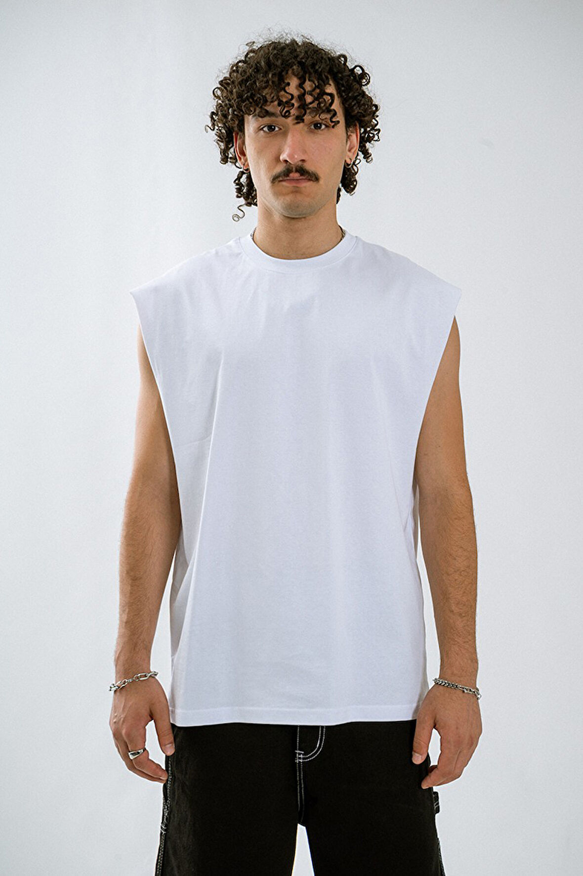 Beyaz Oversize Kolsuz Erkek Tişört TB2212BY