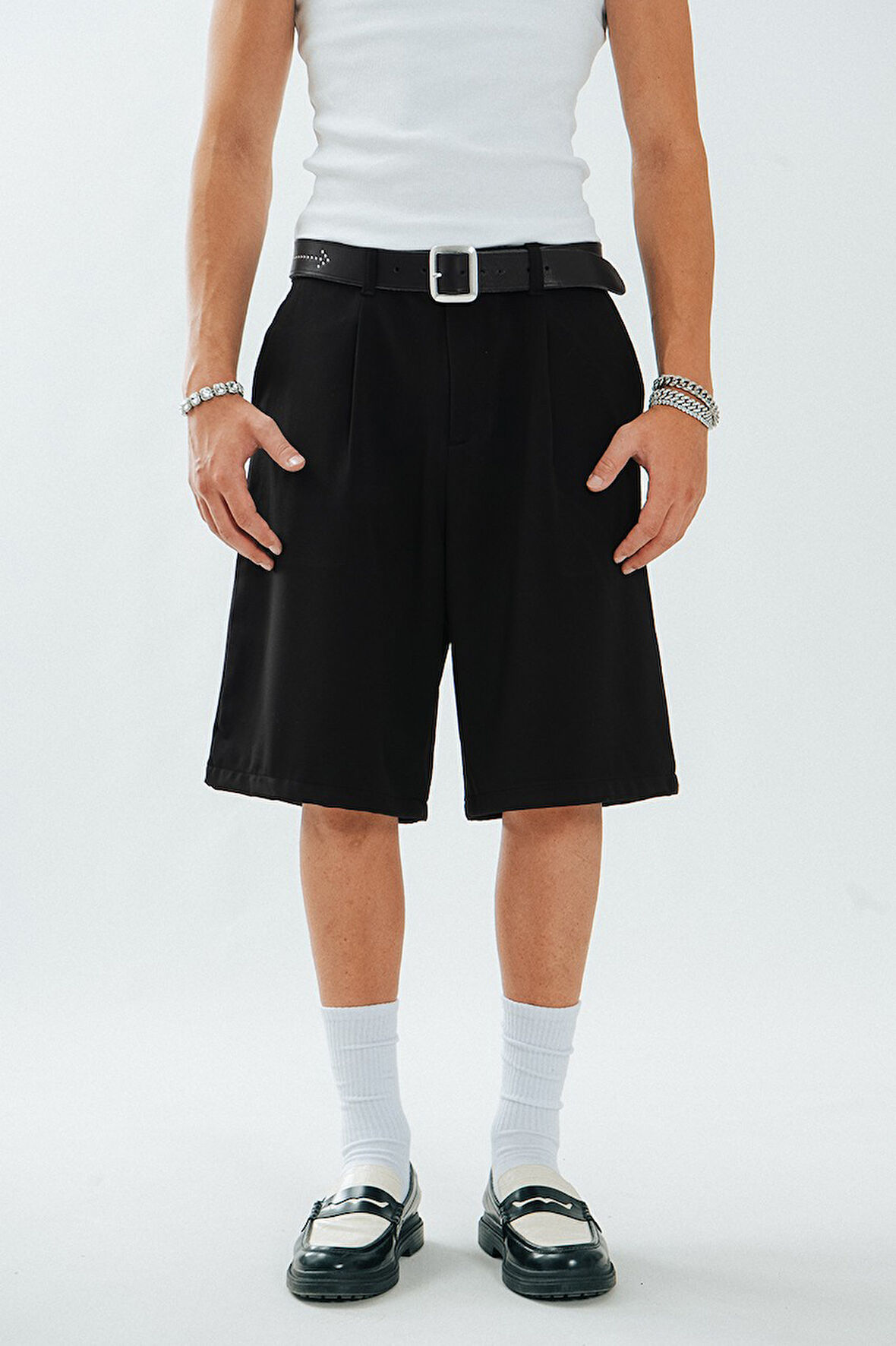 Siyah Relaxed Fit Erkek Kumaş Şort