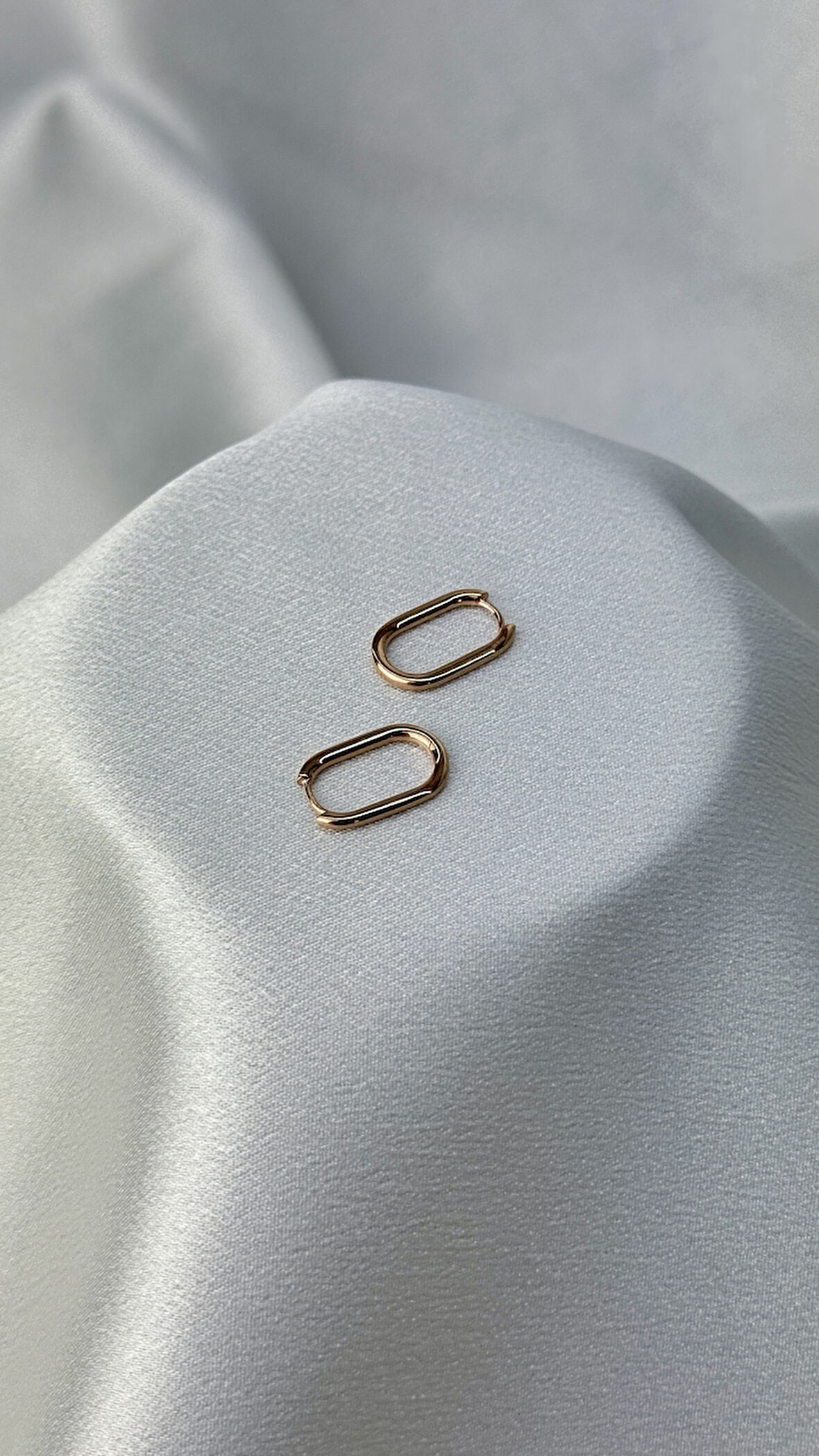 Rose Renk Altın Küpe