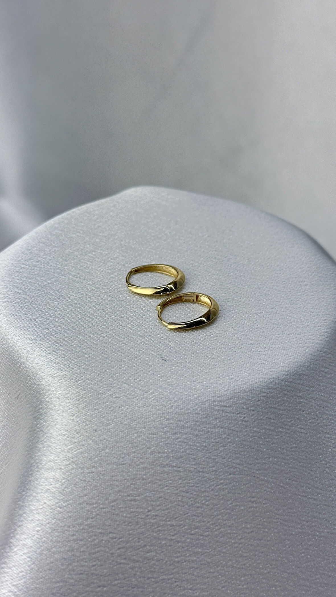 Kalın Elips Model Altın Küpe