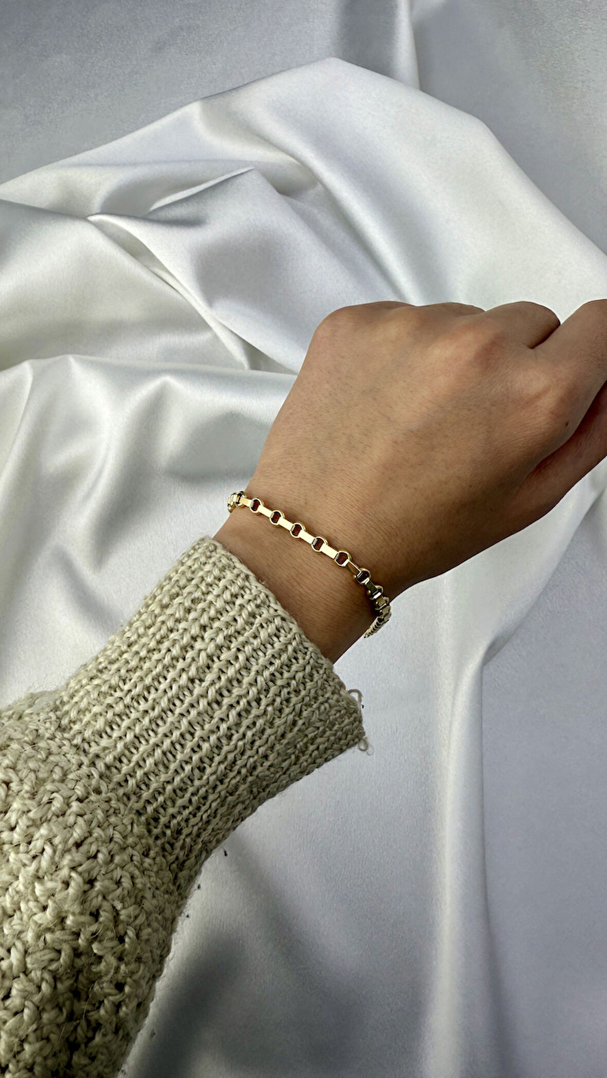 Halka Altın Zincir Bileklik