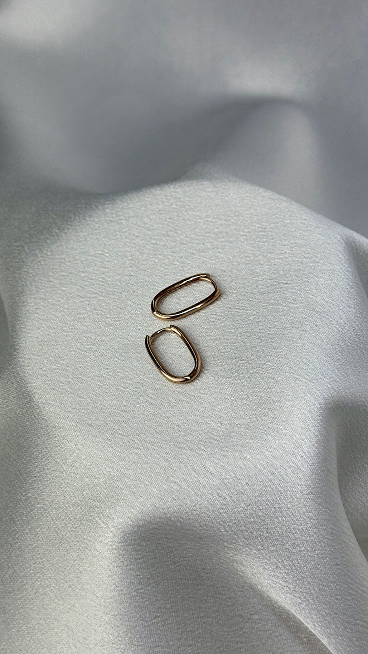 Rose Renk Ataç Altın Küpe