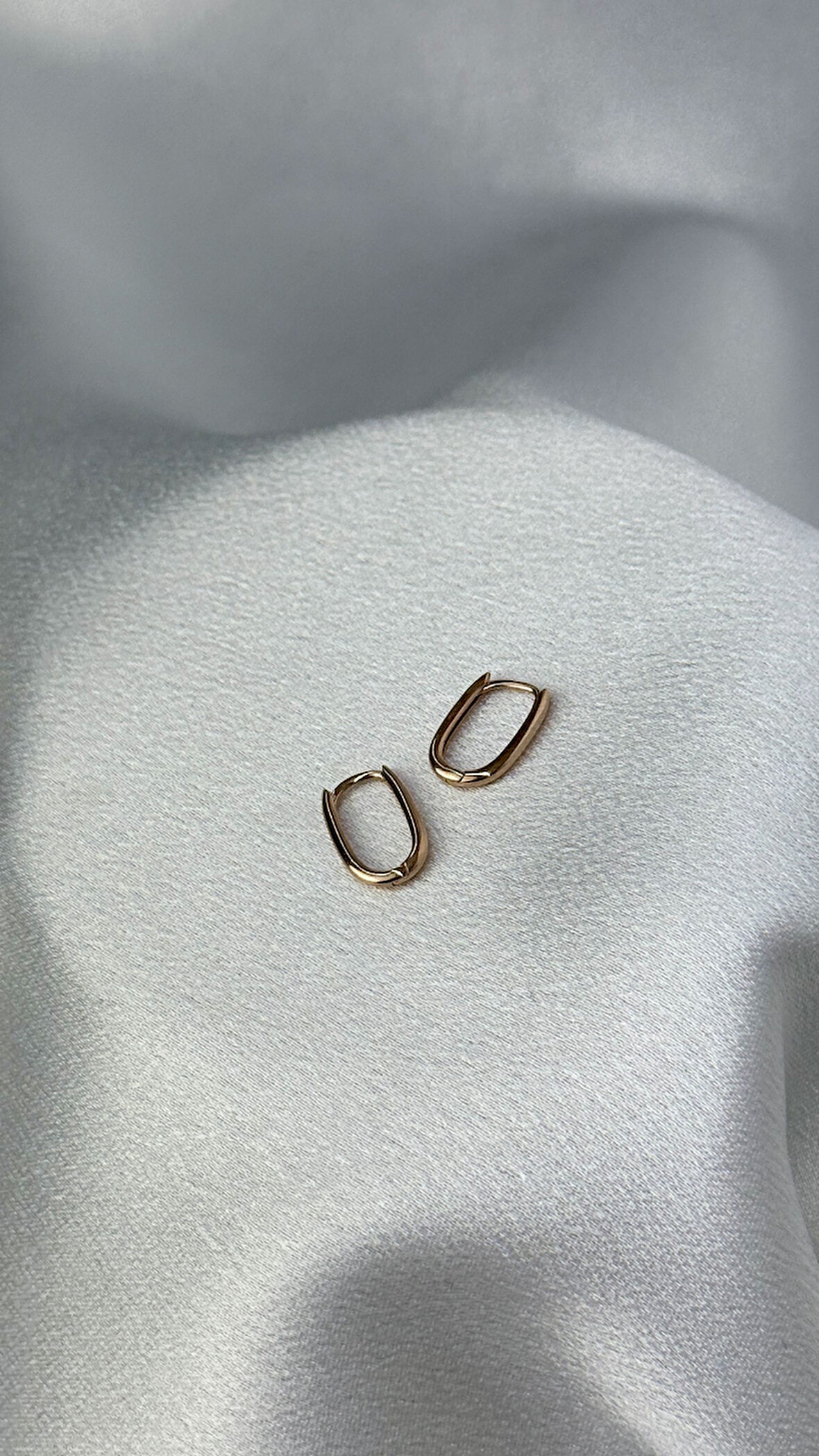 Rose Renk Altın Küpe