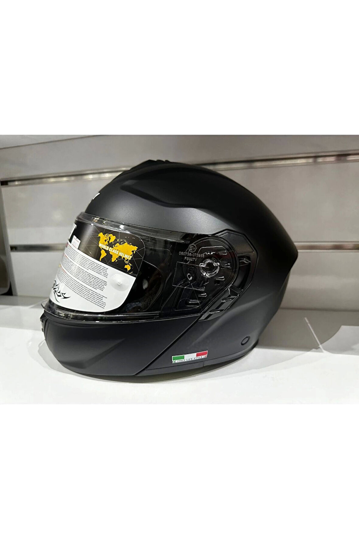 KASK SW-917 ÇENE AÇILIR GÜNEŞ GÖZLÜKLÜ MAT SİYAH