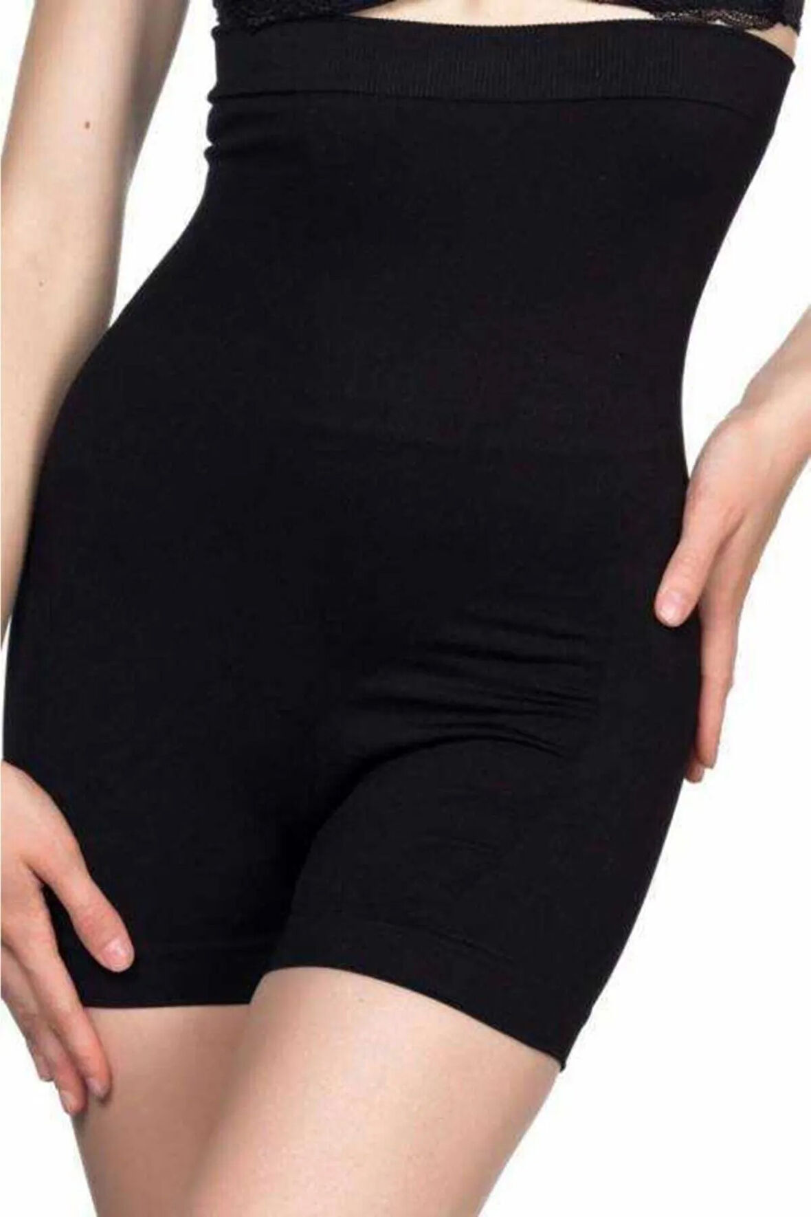 Kadın Siyah Dikişsiz Kısa Paça Boxer Korse 2047