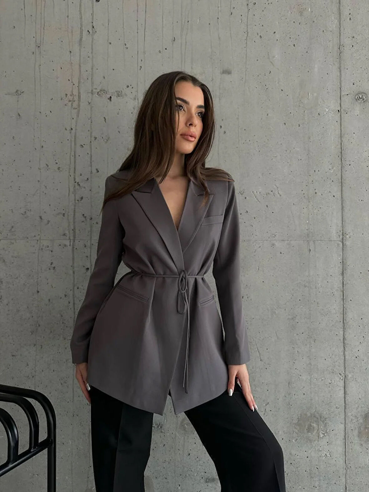 Kadın Antrasit Bel Bağlamalı Blazer Ceket