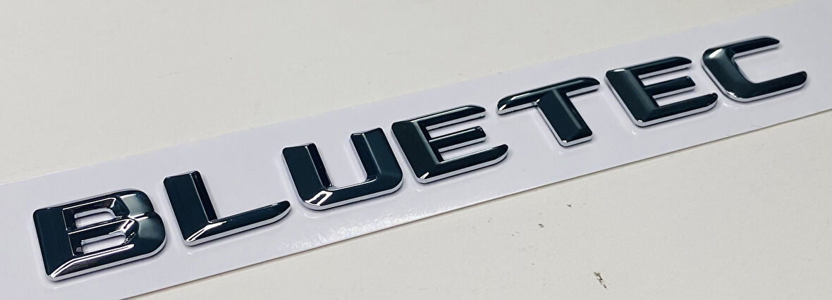 BLUETEC 2013 - 2021 E220 ARKA BAGAJ YAZISI KROM