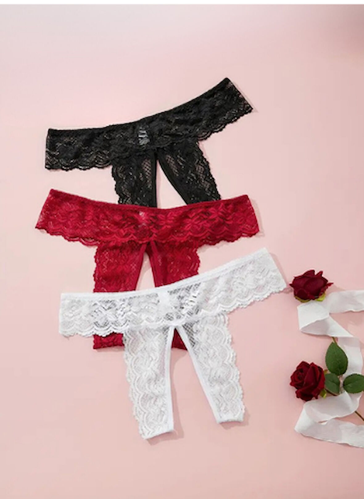  Fantezi Kadın 3 lü Özel Bölgeleri Açık Dantelli Tanga seti TG270045