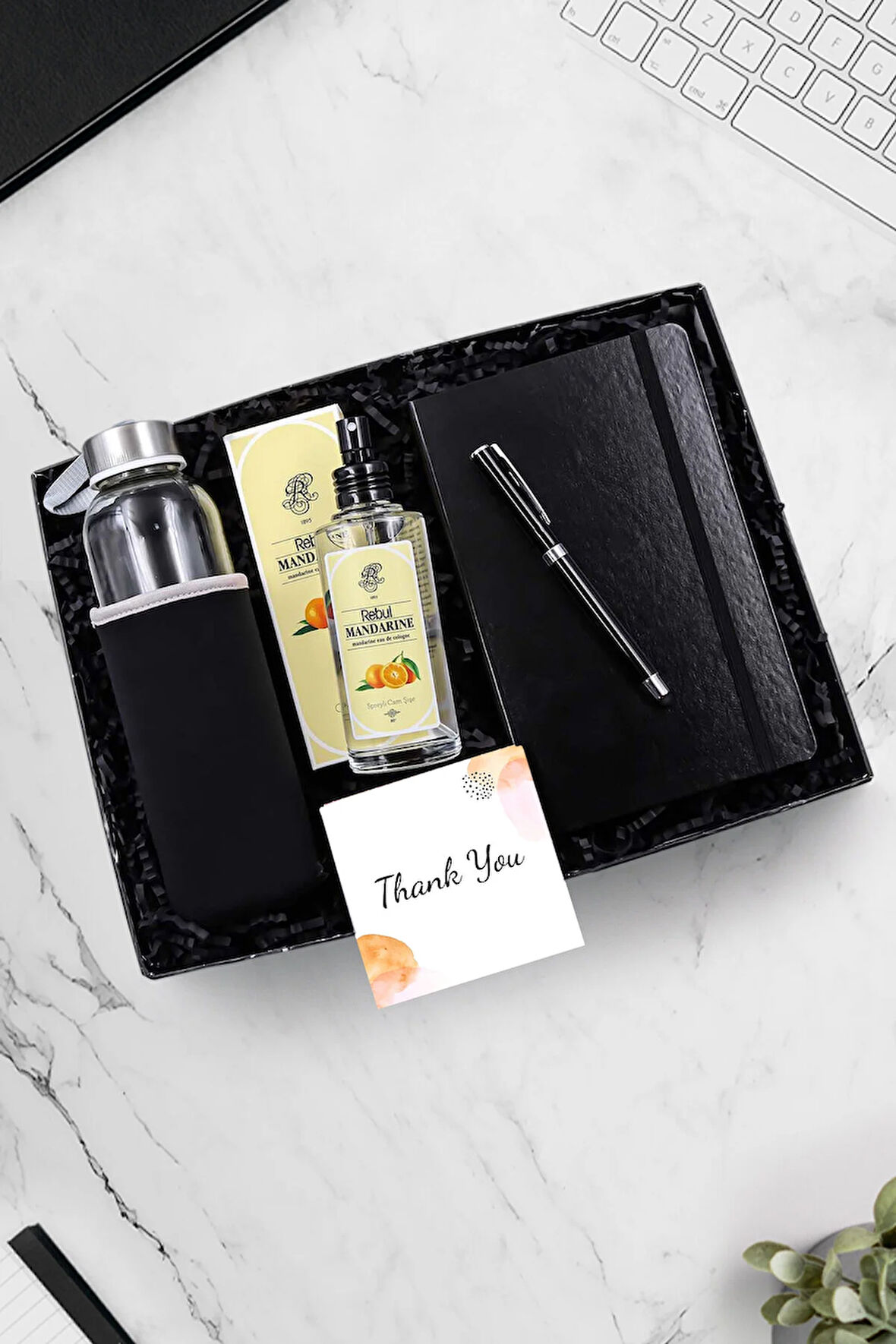 Siyah Defter-Siyah Kılıflı Su Matarası-Rebul Mandalina Kolonya-Kalın Siyah Touch Pen Hediye Seti