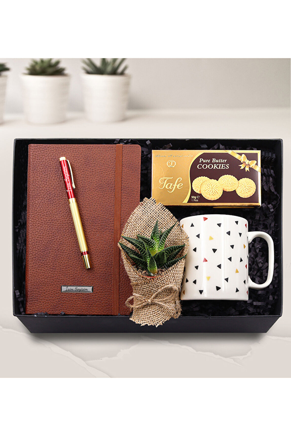 Kahverengi Defter-Geometrik Detaylı Kupa-Gold Roller Kalem-Sukulent Çiçek-Kurabiye Hediye Seti