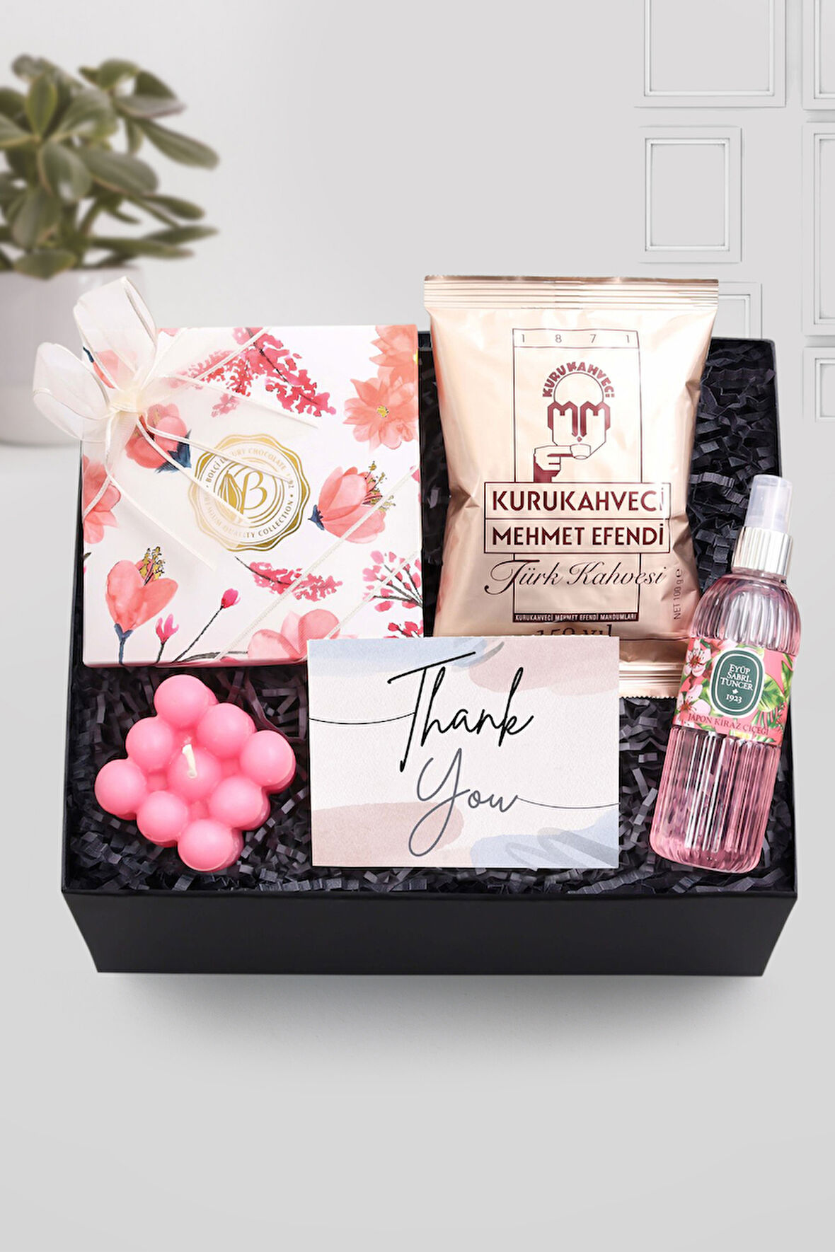 Türk Kahvesi & Eyüp Sabri Tuncer Sprey Kolonya & Bubble Mum & Spesiyal Çikolata & Hediye Seti