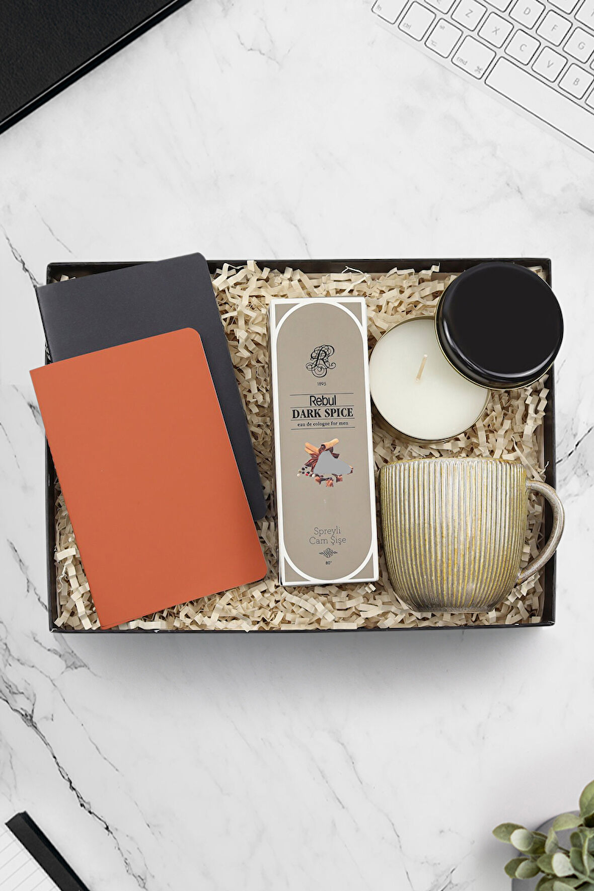 Metal Mum-Sarı-Gri Porselen Kupa-Rebul Erkek Kolonyası-2'li Kahverengi-Siyah Not Defteri Hediye Seti