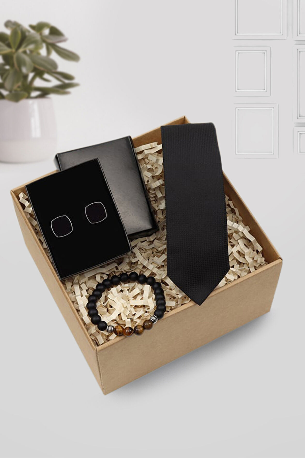 Kol Düğmesi & Siyah Kravat & Kaplan Gözü Bileklik Seti