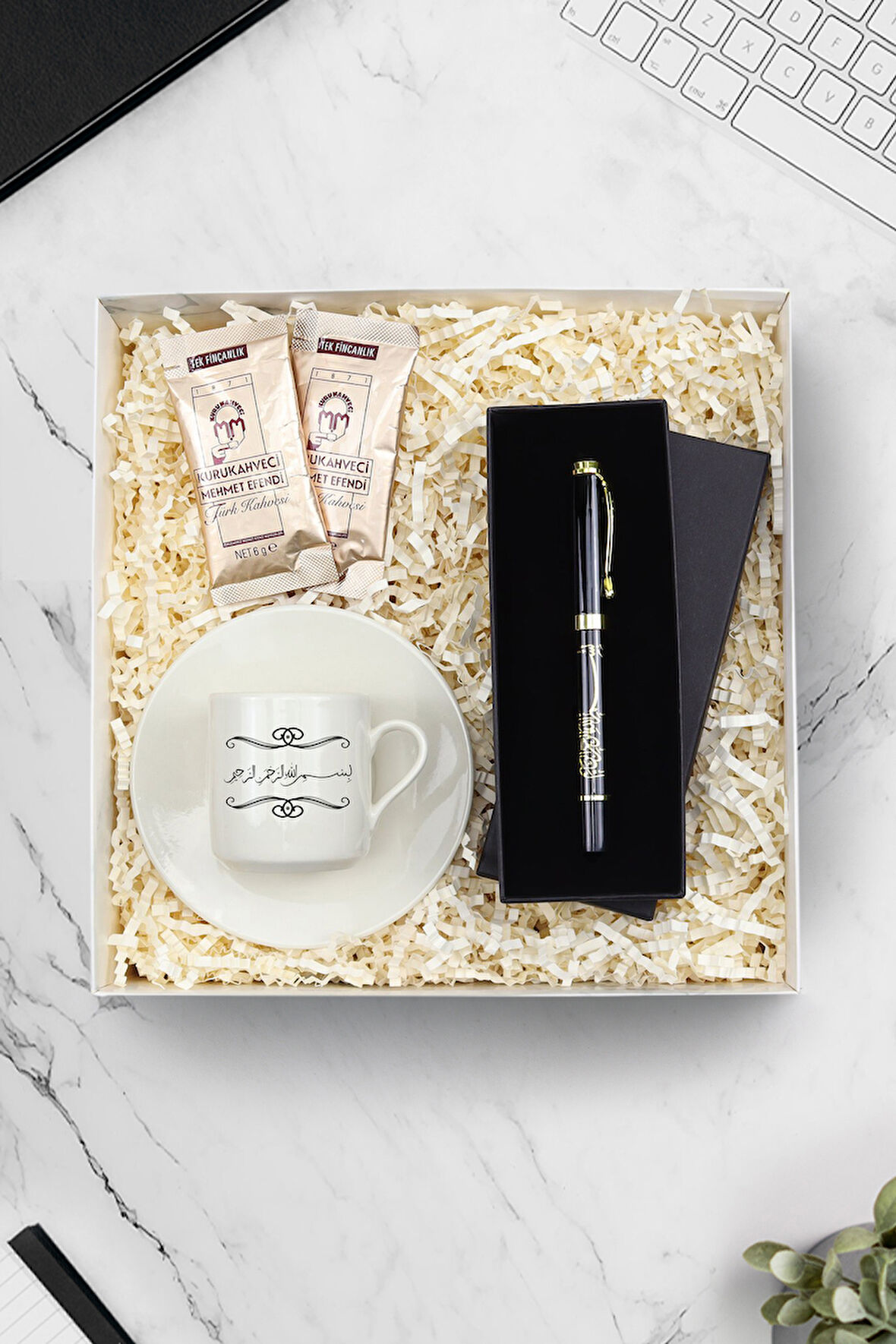 Besmele Roller Kalem & Besmele Fincan & 2'li Tek İçimlik Türk Kahvesi Hediye Seti