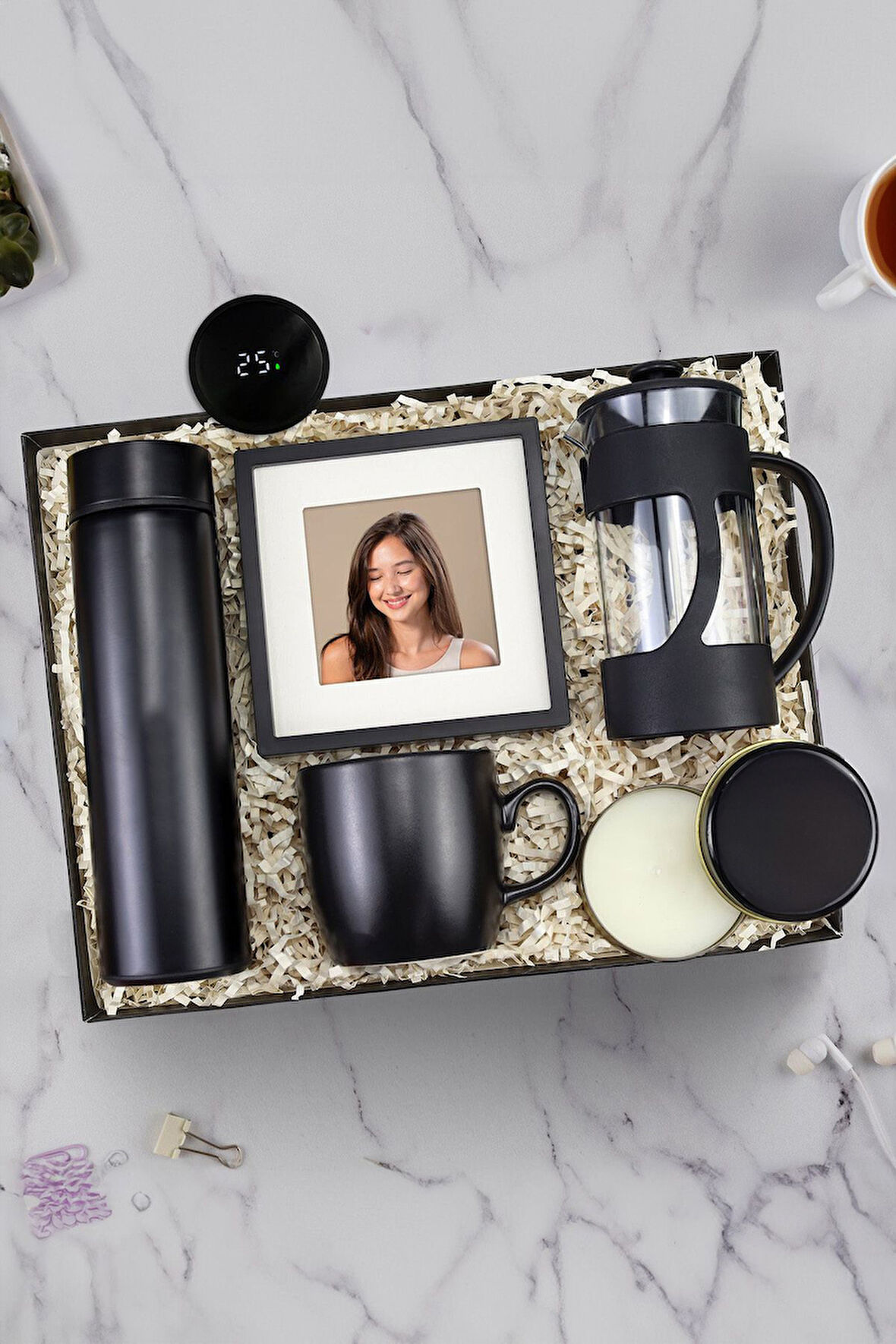 Dereceli Termos & Siyah Kupa & Desenli Mum & French Press & Siyah Paspartulu Çerçeve Hediye Seti