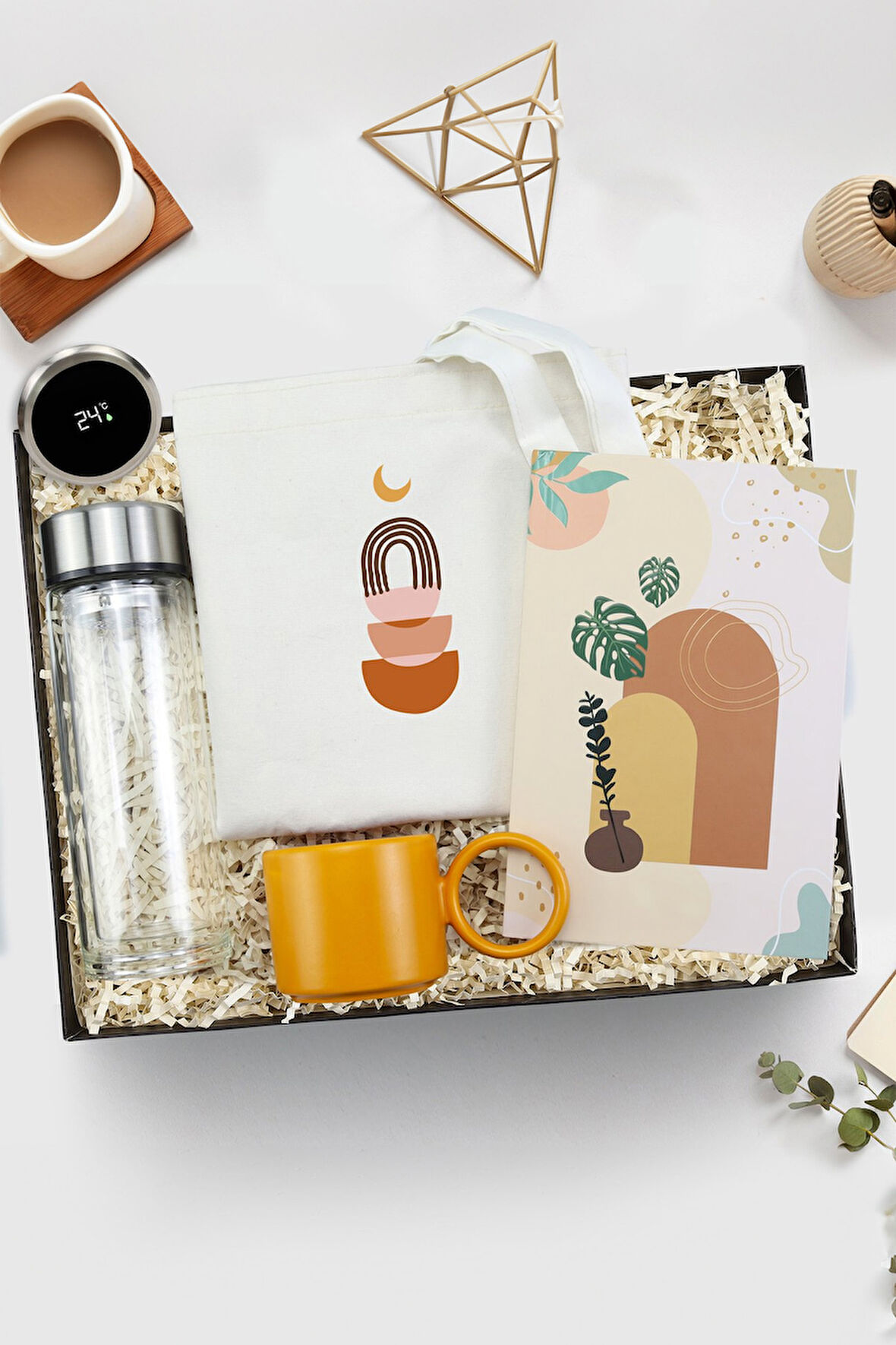 Ham Bez Çanta & Derece Göstergeli Cam Matara & Bohem Tasarım Defter & Seramik Kupa Hediye Seti