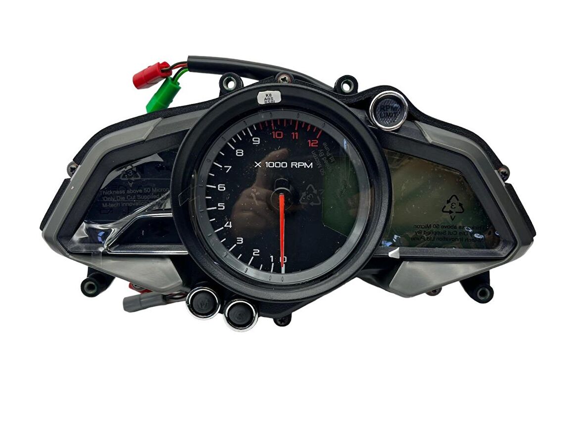 Bajaj Pulsar RS 200 Kilometre Saati Komple (2015-16)