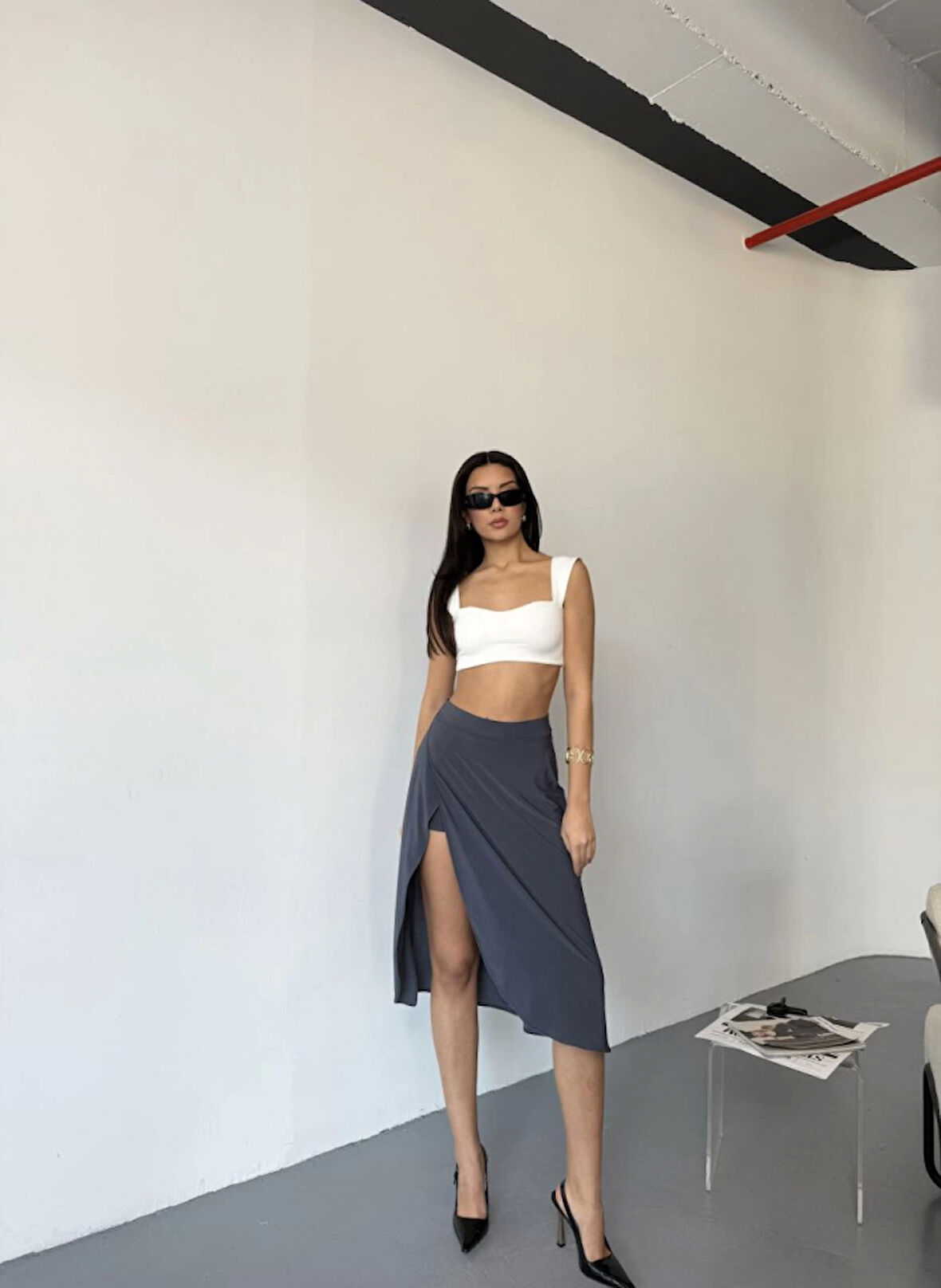 Yonca Moda Evi Çepli Şortlu Yırtmaçlı Etek - Gri
