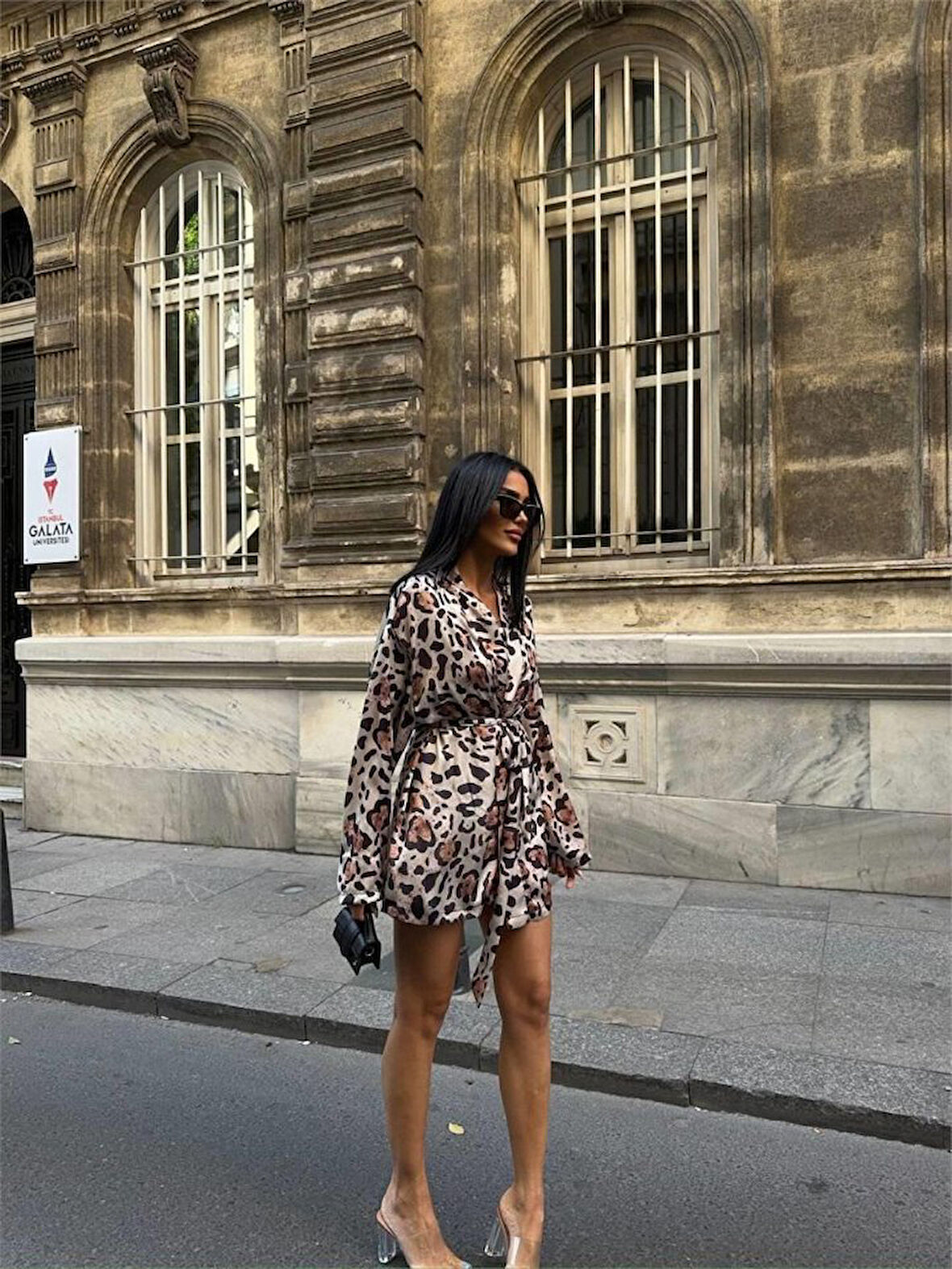 Yonca Moda Evi LEOPAR GÖMLEK-BLUZ-ŞORT TAKIM SATEN - Leopar