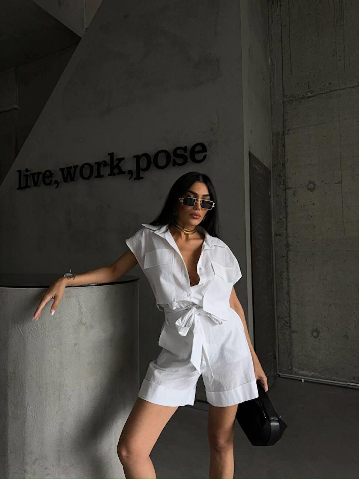 Yonca Moda Evi KETEN BAĞLAMALI KOLSUZ GÖMLEK - DUBLE PAÇA ŞORT TAKIM - Beyaz