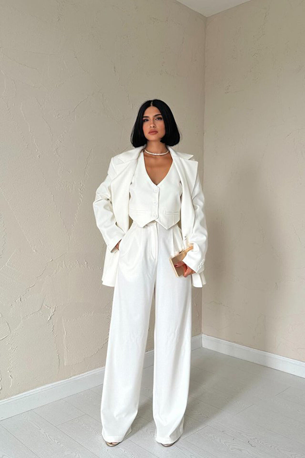 Yonca Moda Evi Ekru Klas Ceket Ve Yelek Ve Pantolon Takım