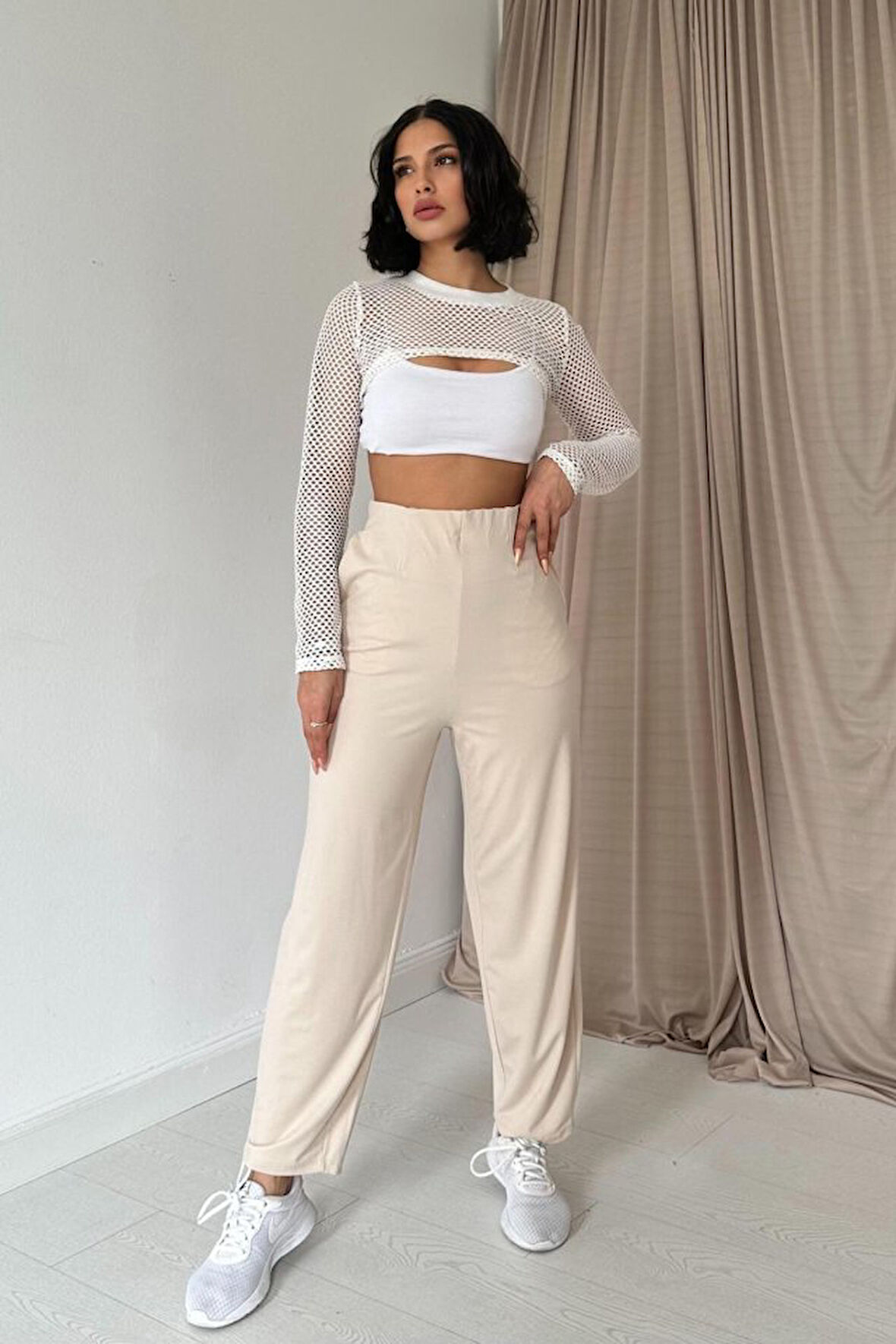 Yonca Moda Evi Bej Pensli Lastik Detaylı Pantolon